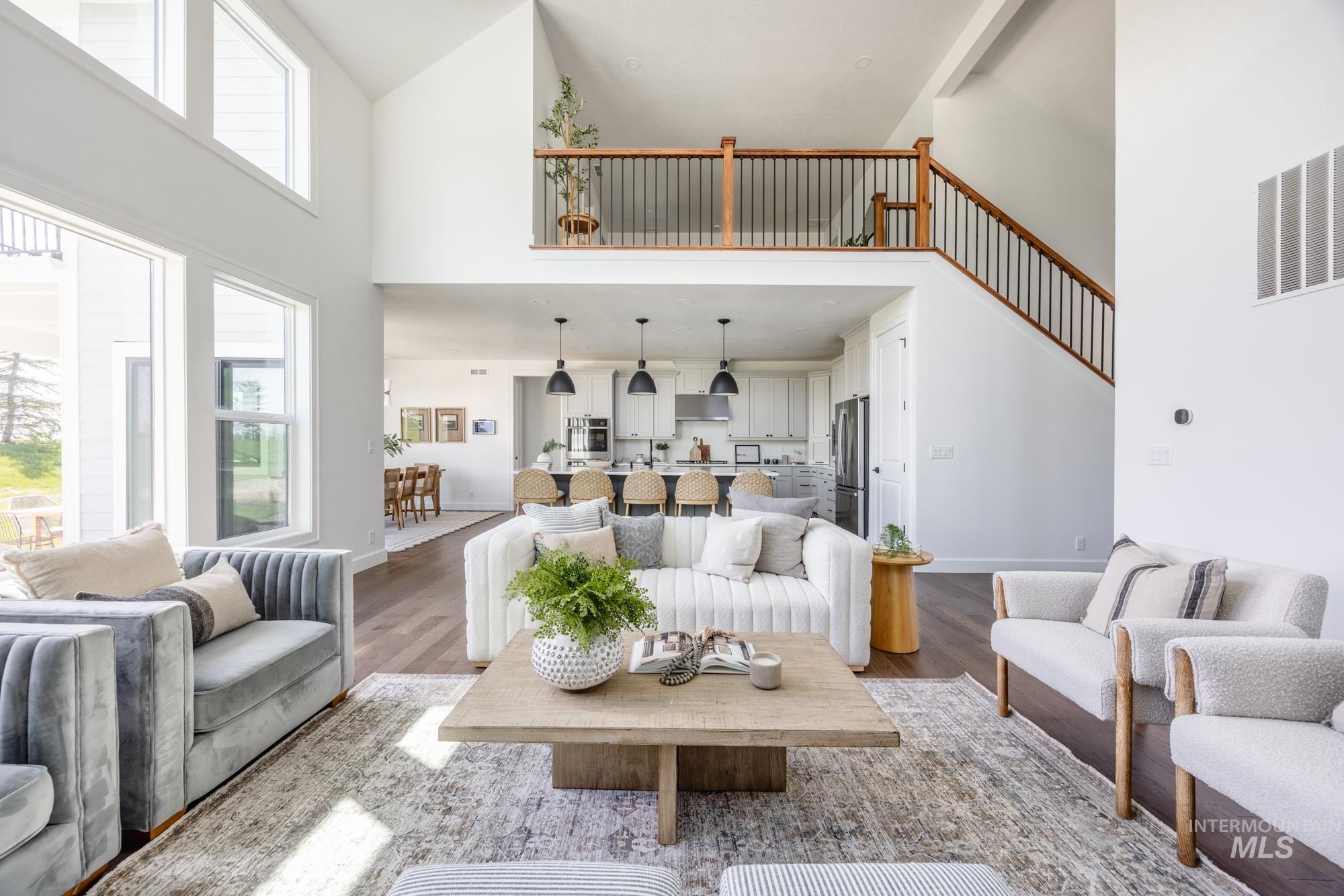 7745 N W Rockhaven Dr