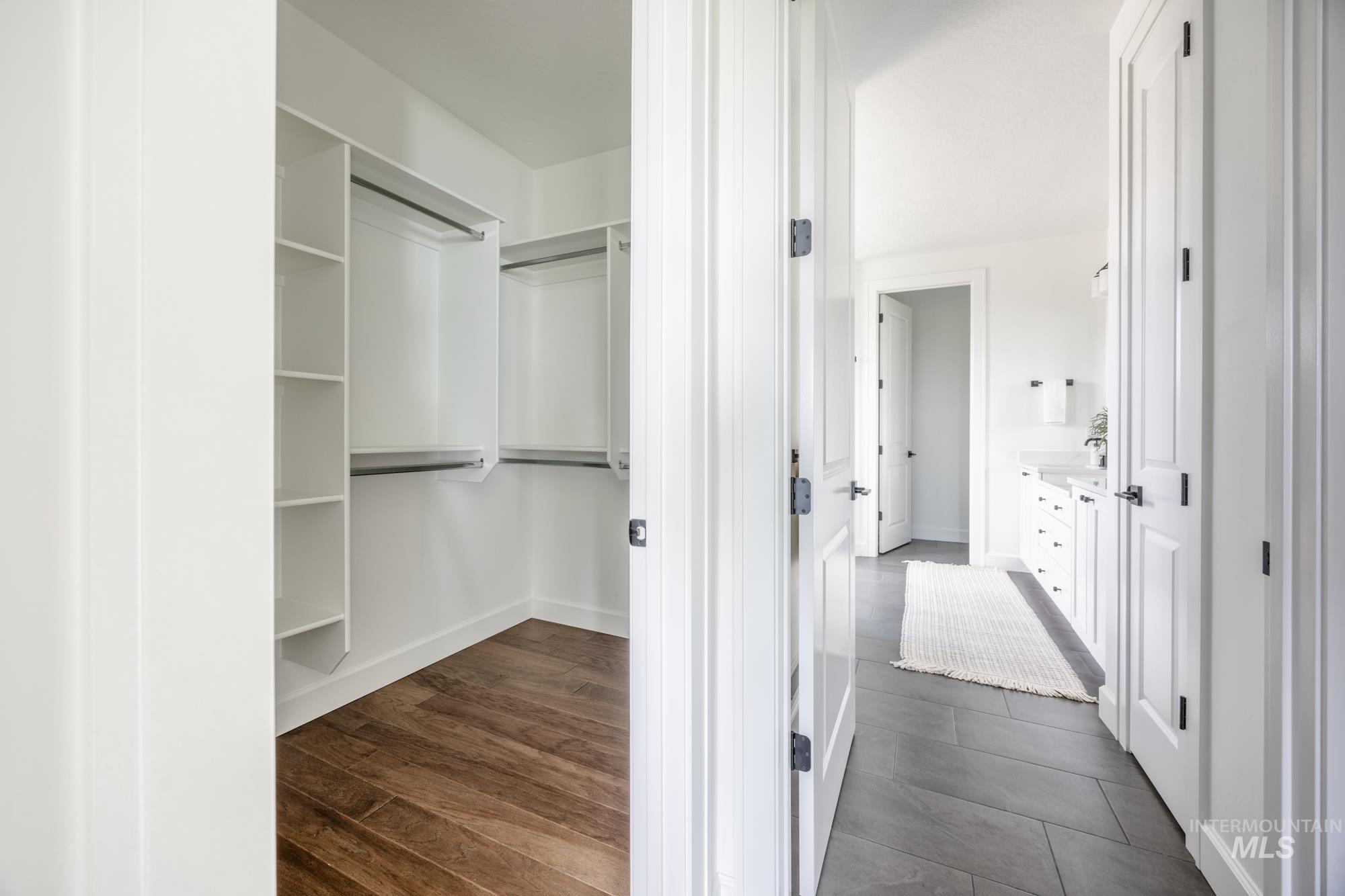 7745 N W Rockhaven Dr