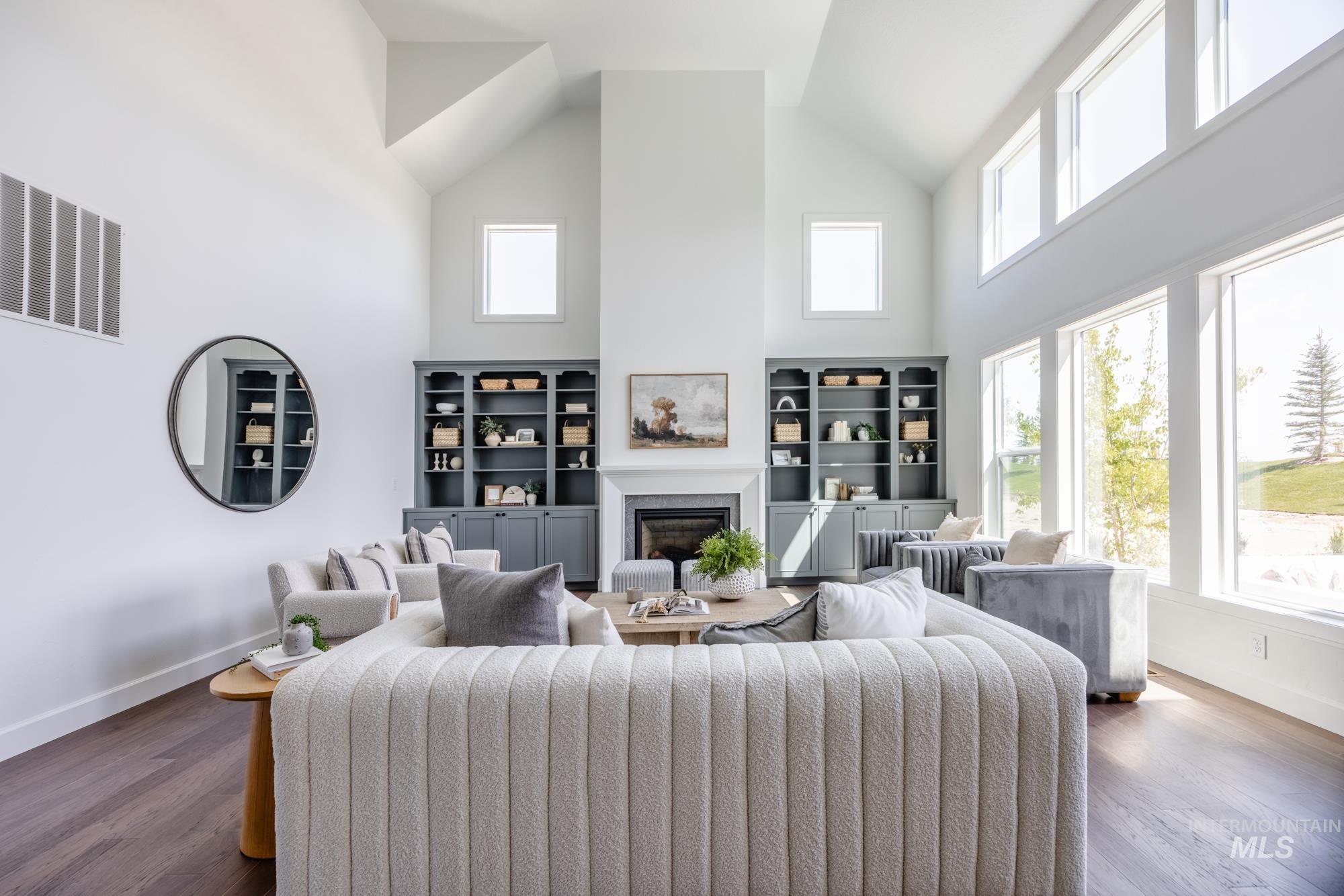 7745 N W Rockhaven Dr