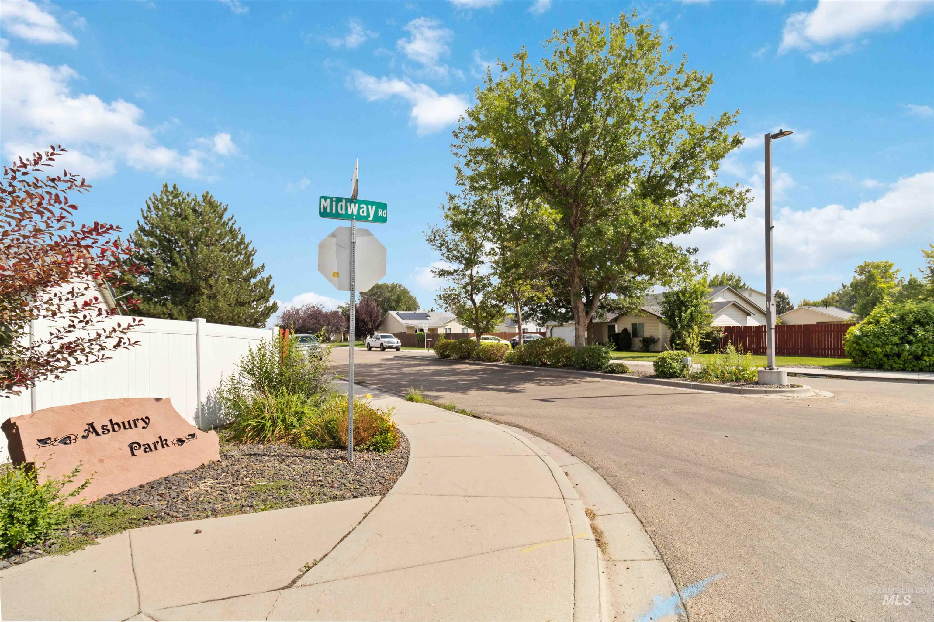 11761 W Blueberry Ave.