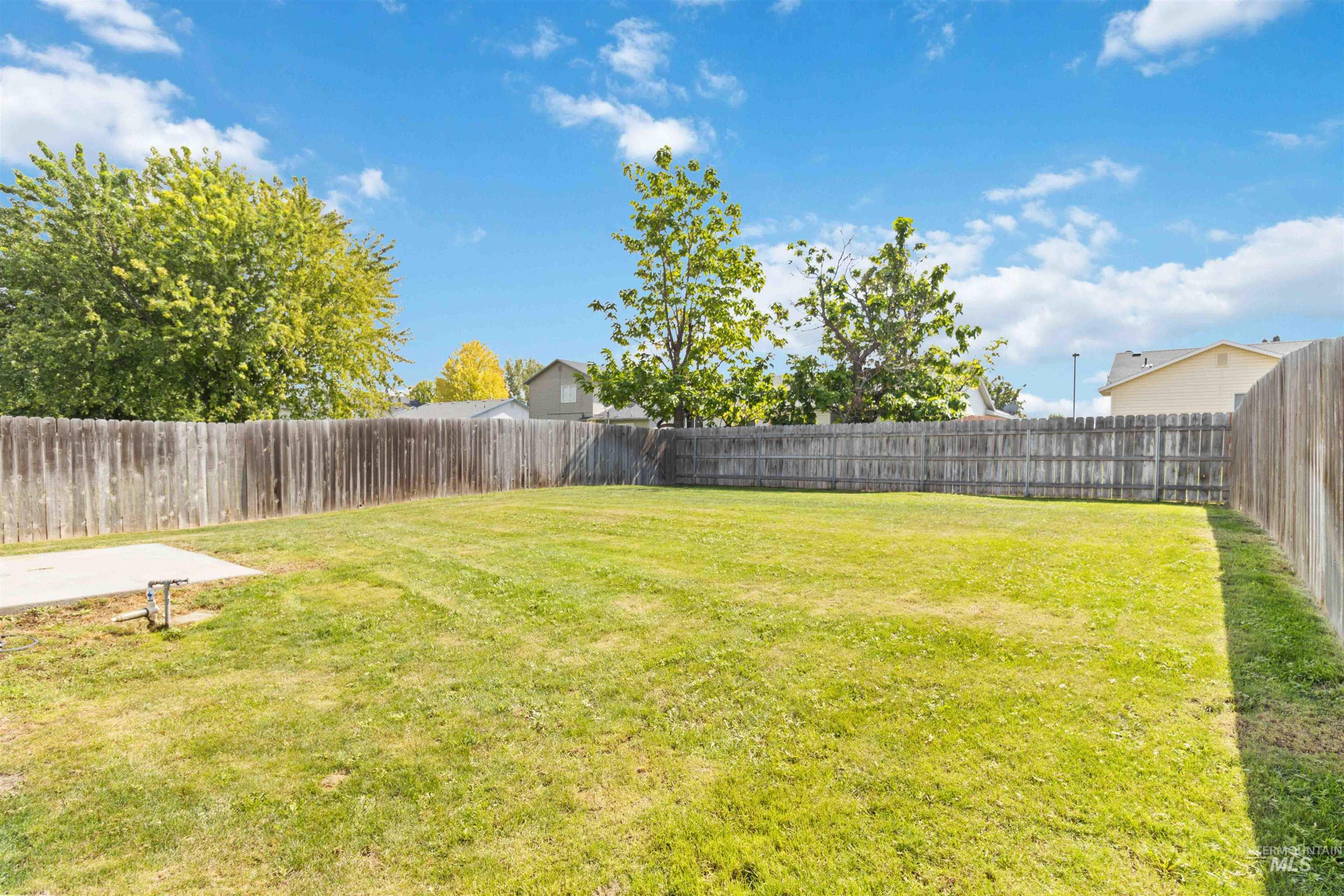 11761 W Blueberry Ave.