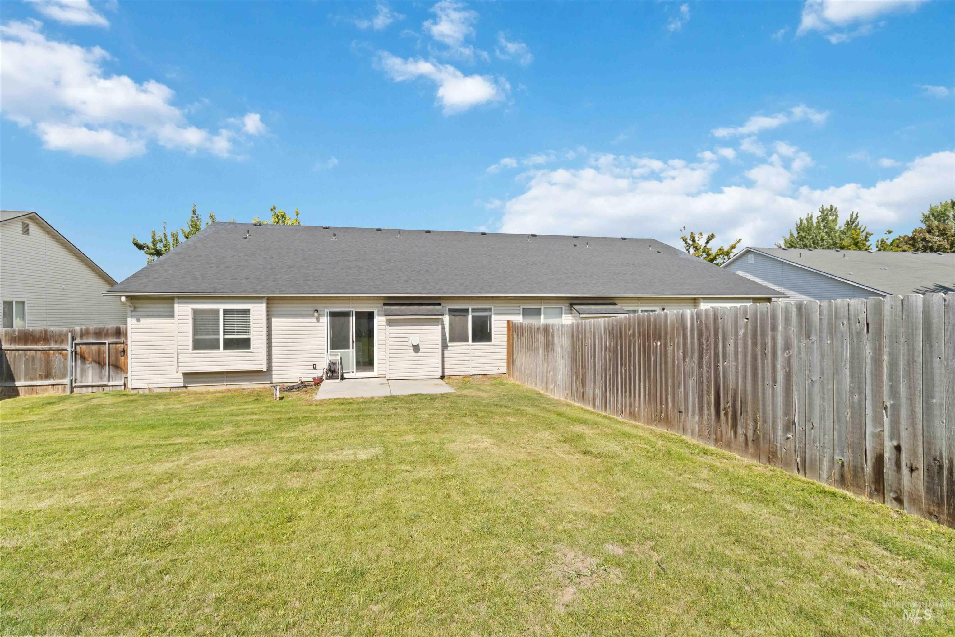 11761 W Blueberry Ave.