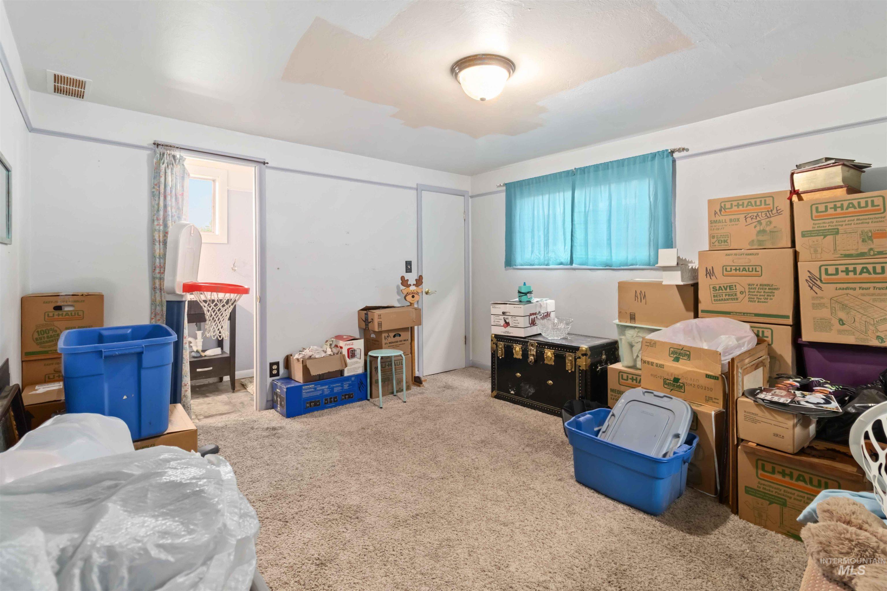 428 W Montana Ave