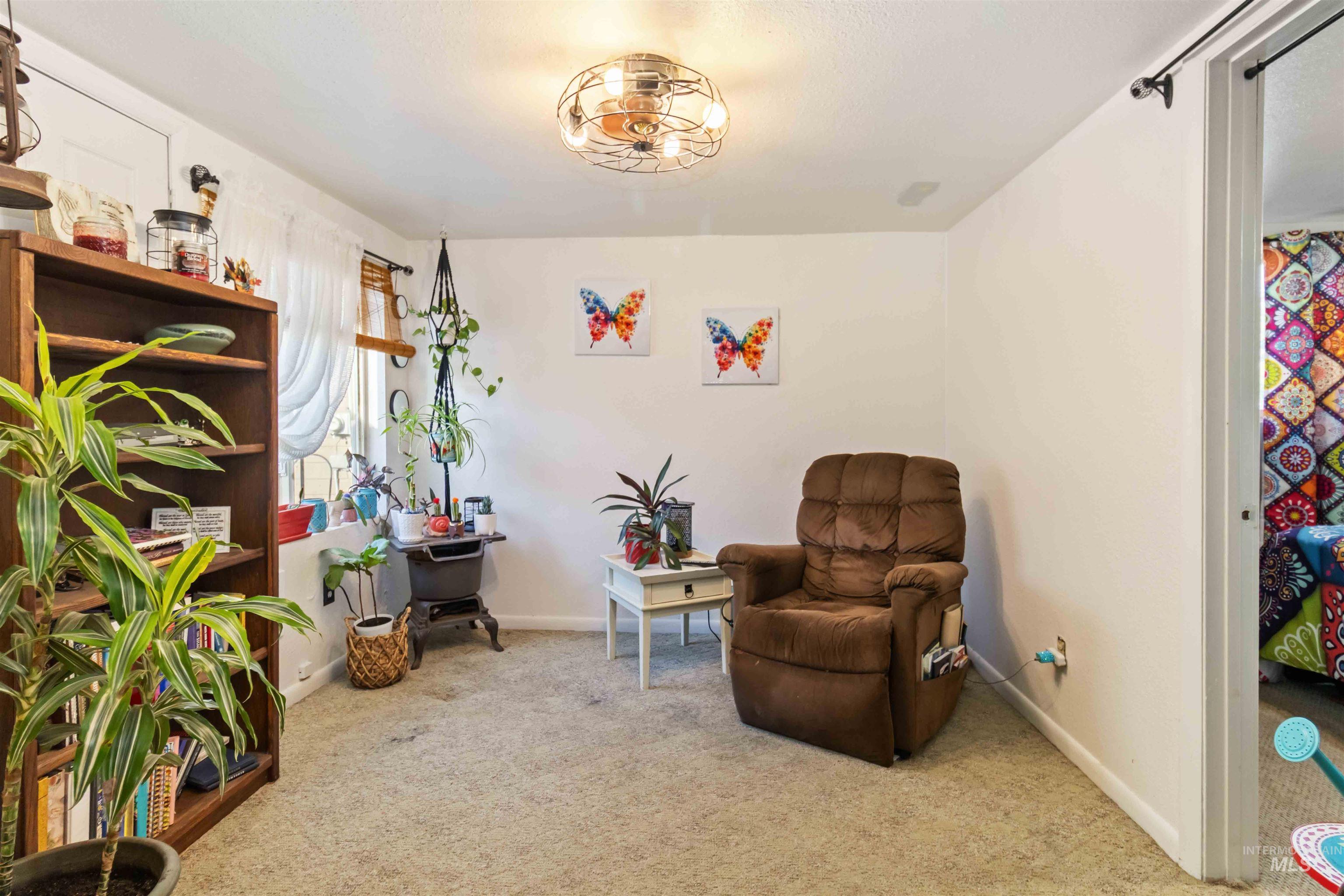 428 W Montana Ave