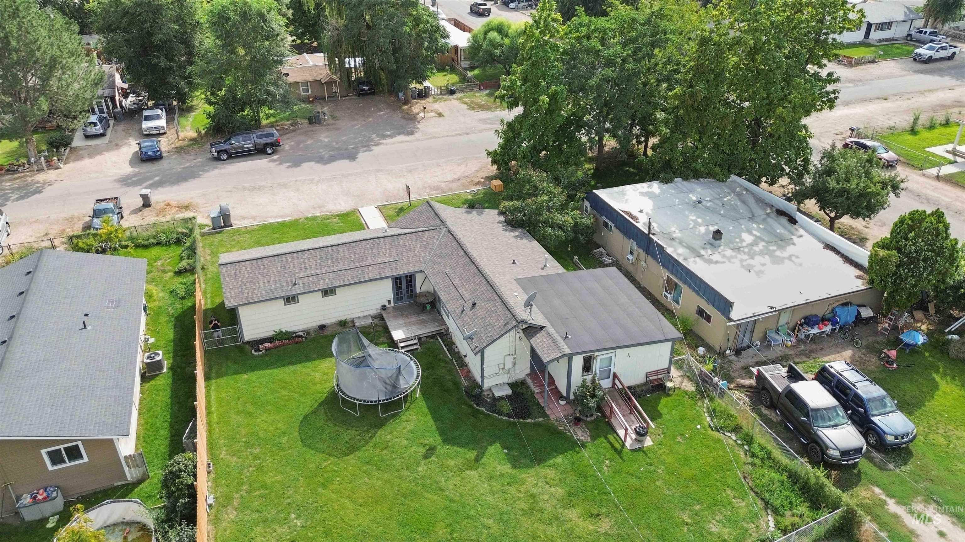 428 W Montana Ave