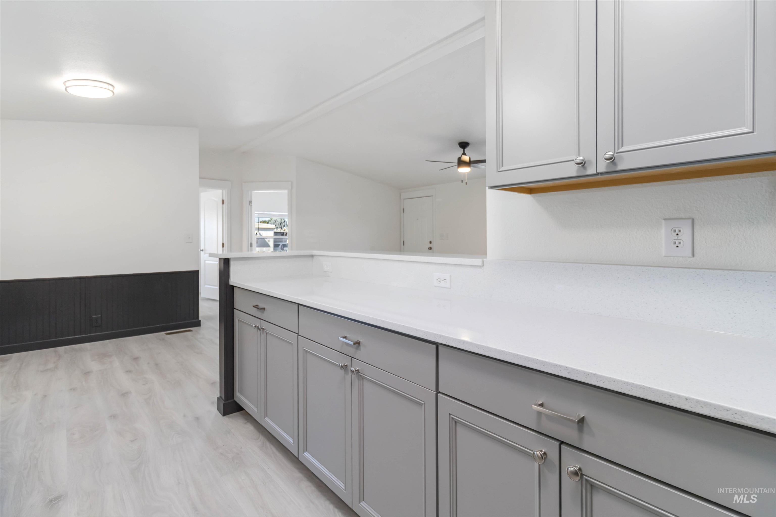 137 Rainbow Dr