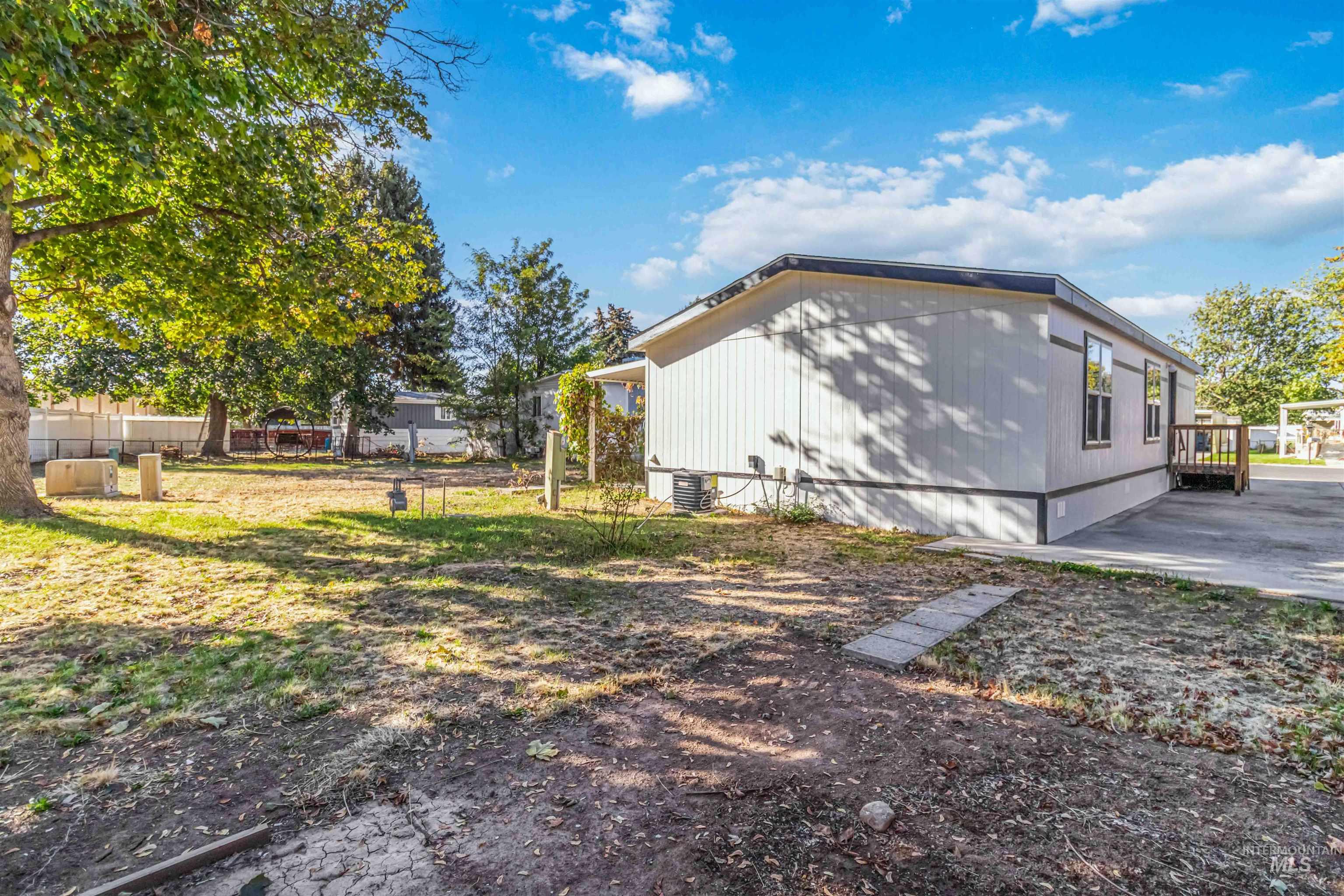 137 Rainbow Dr