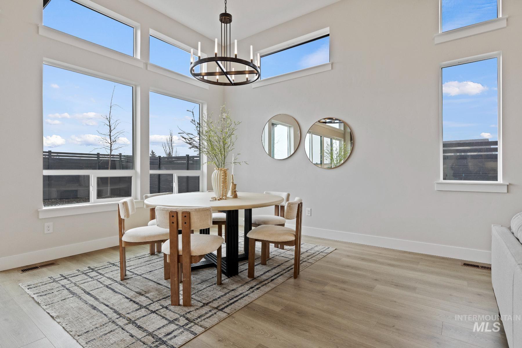 6732 N Magic Mallard Ave Unit: Molalla Bonus