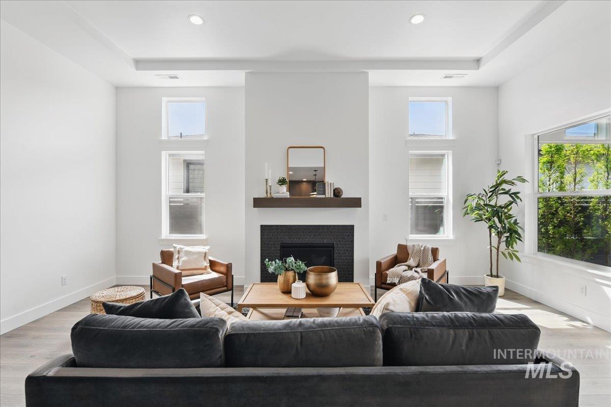 7624 W Old School St Unit: Sage