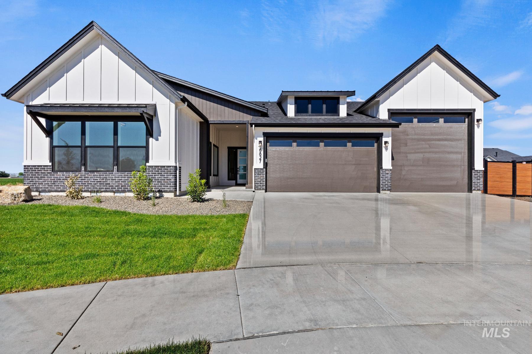 8650 W Inspirado Street