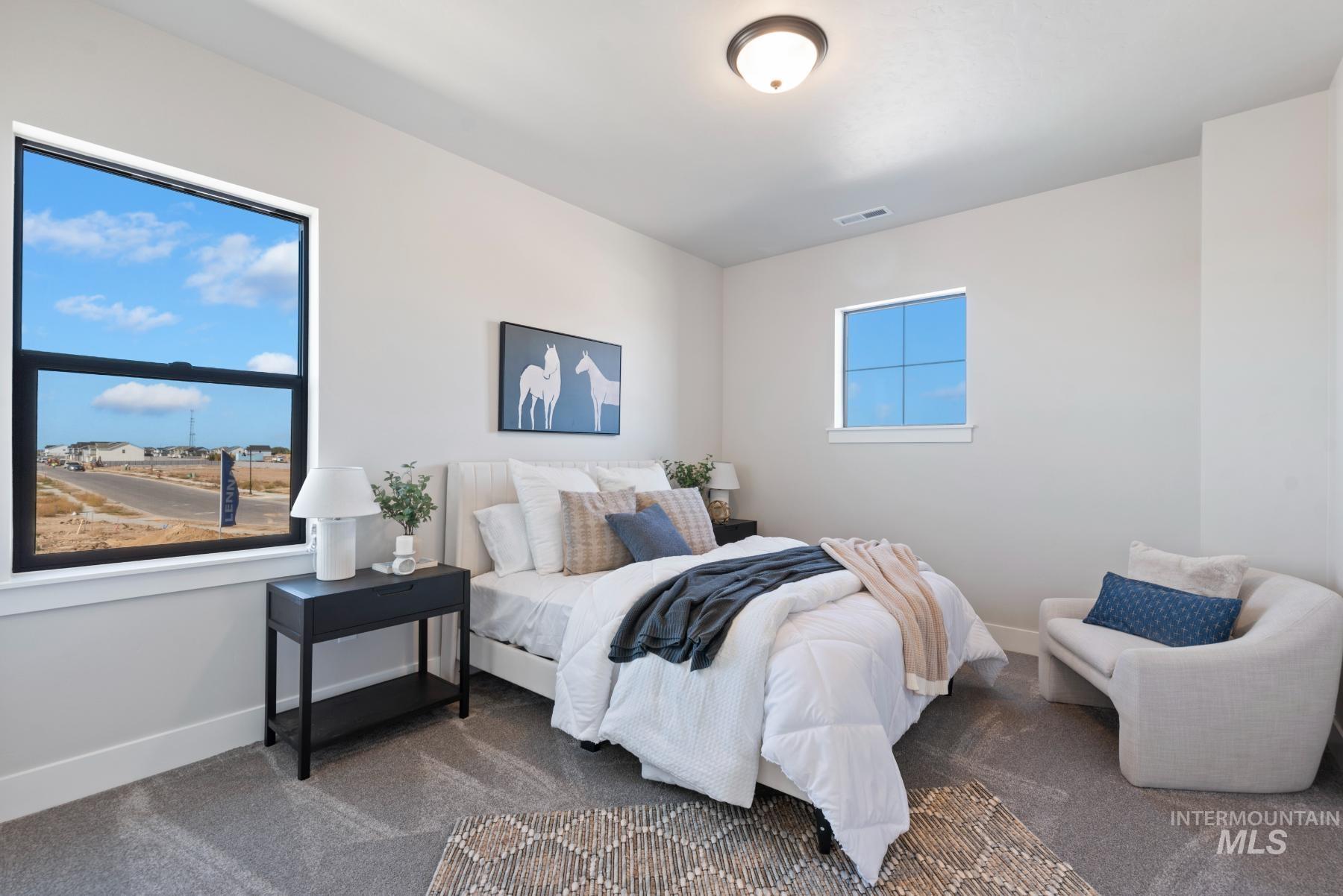 6851 N Valley Breeze Ave