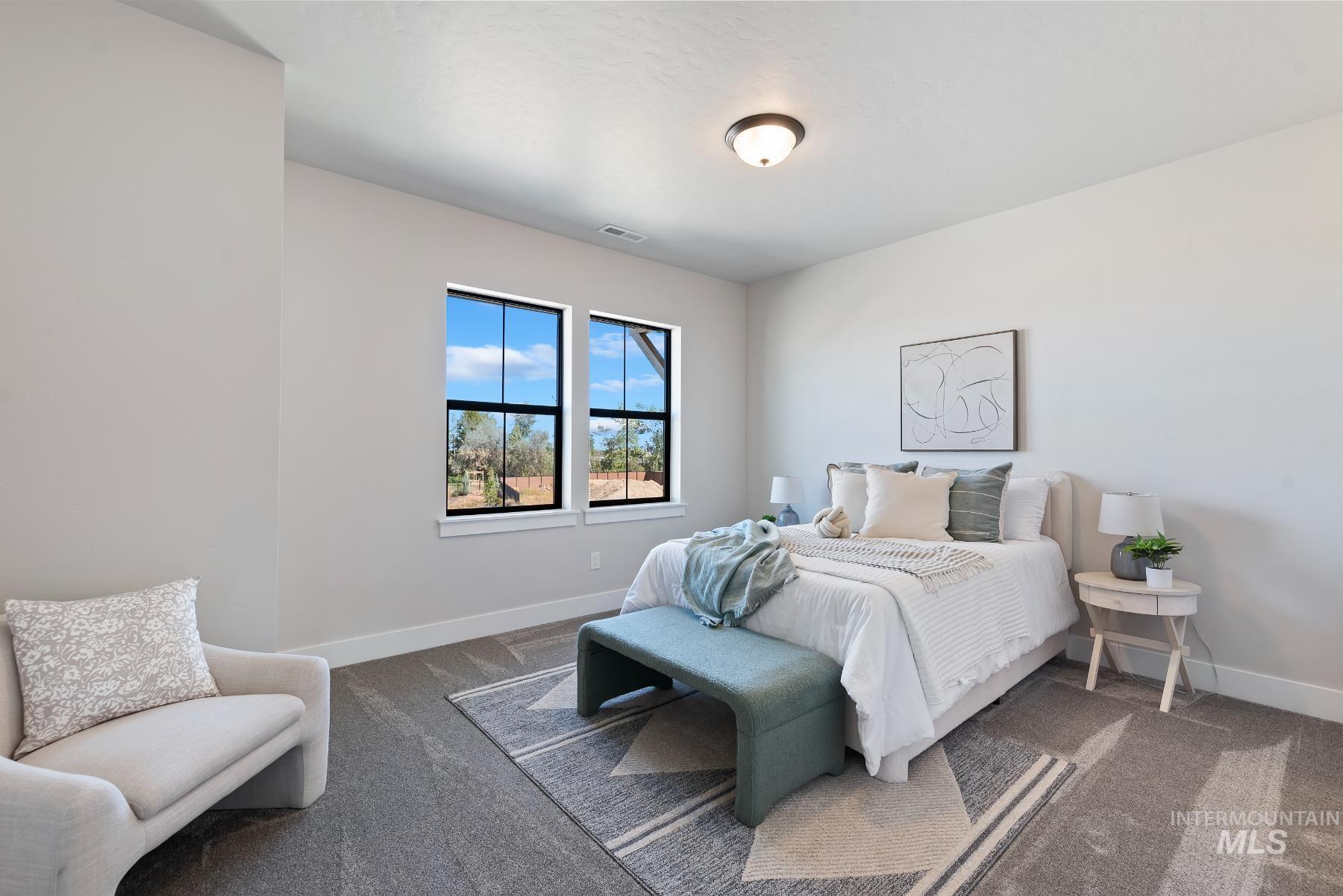 6851 N Valley Breeze Ave