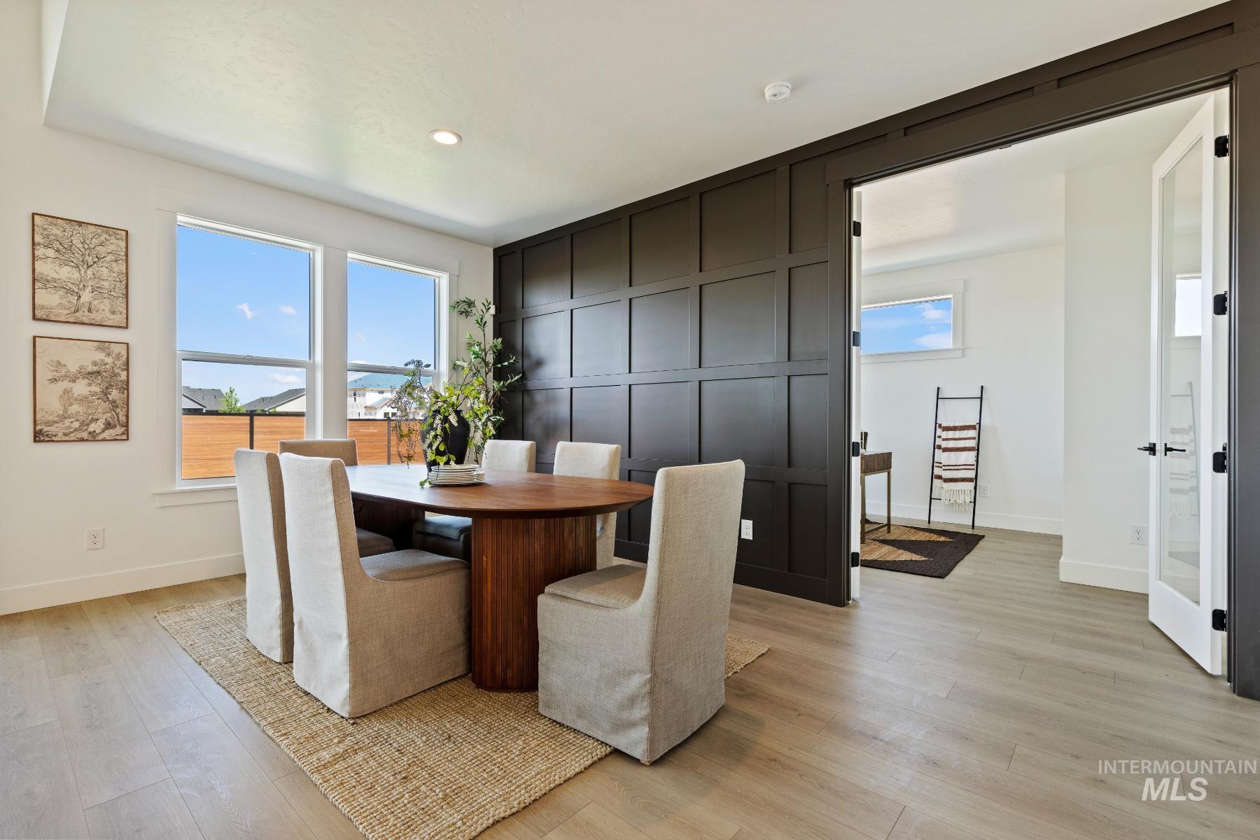 8523 W Happy Day Drive