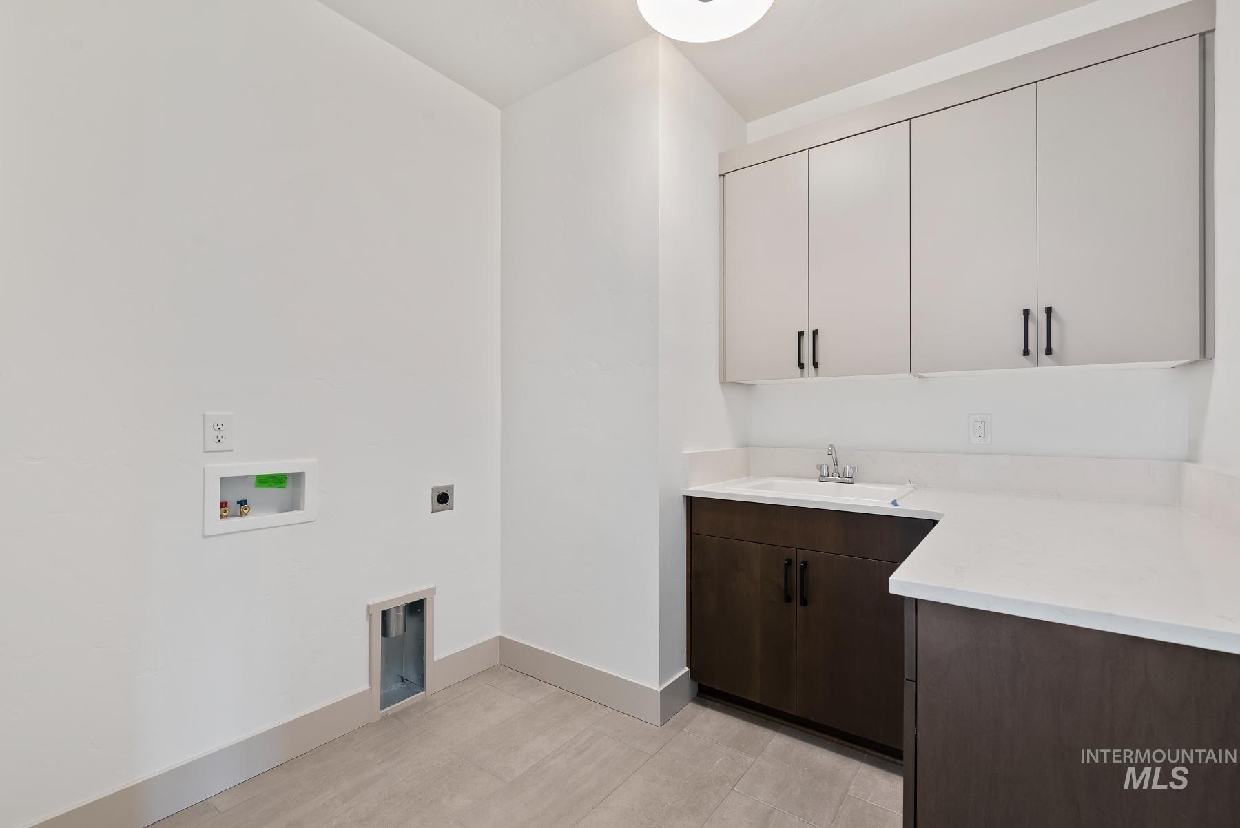 8537 W Happy Day Dr. Unit: Alpine