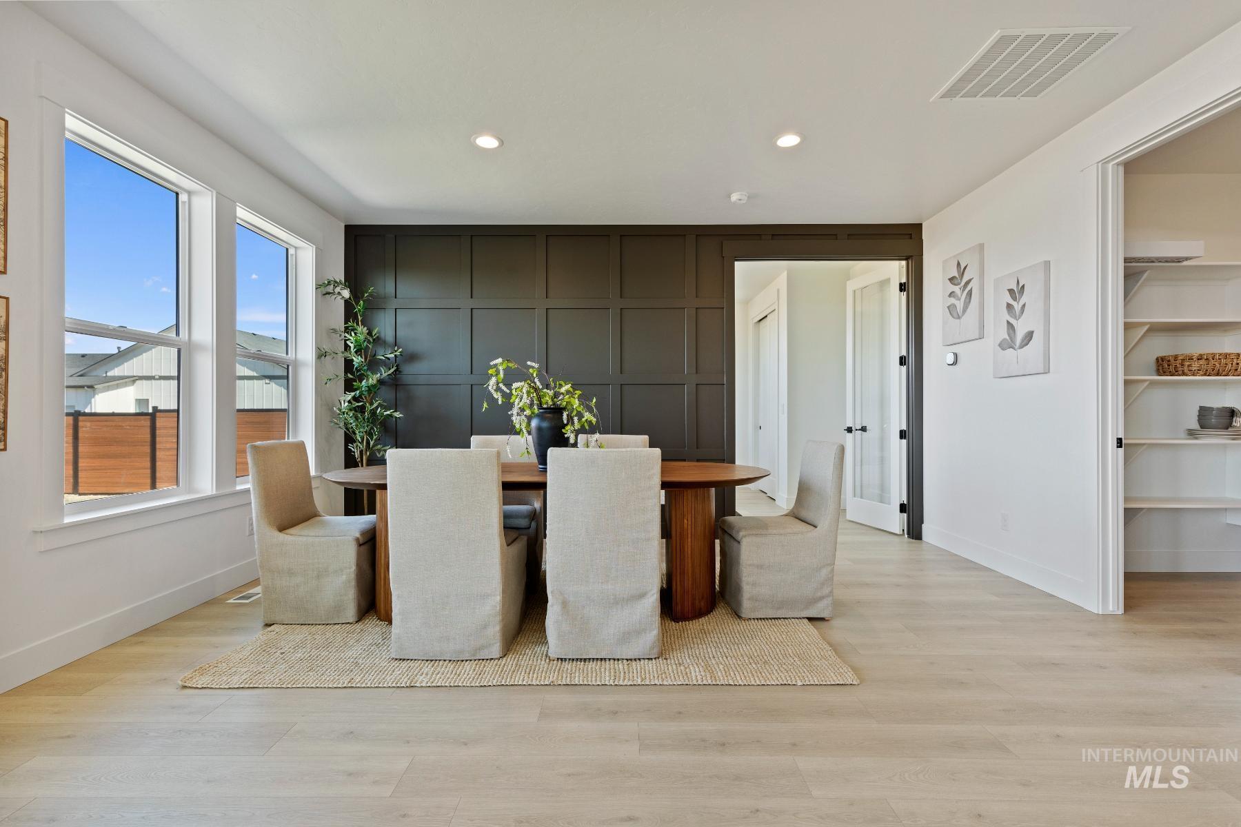 6773 N Ellis Park Ave Unit: Jefferson