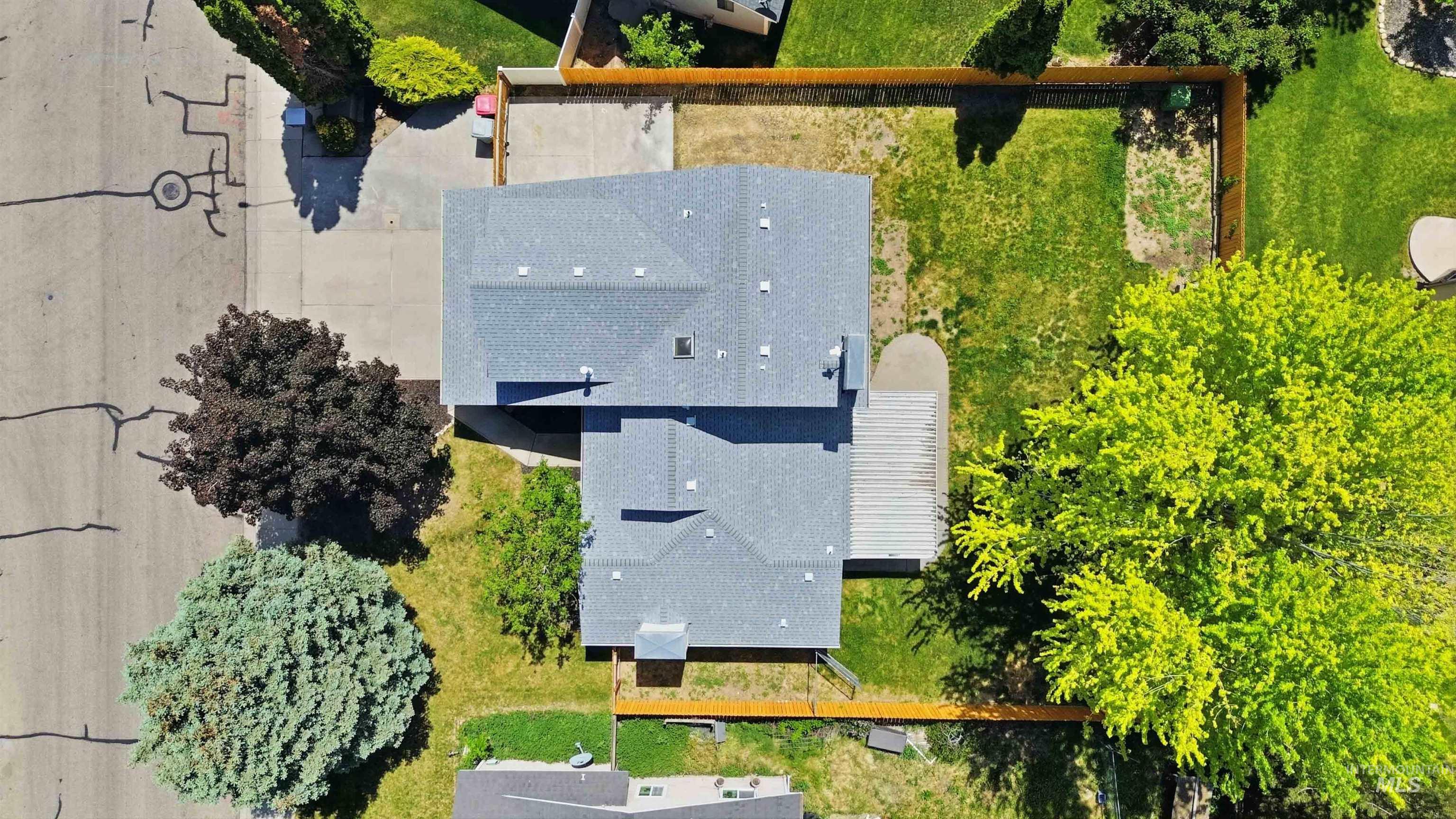 2135 Monaco Way