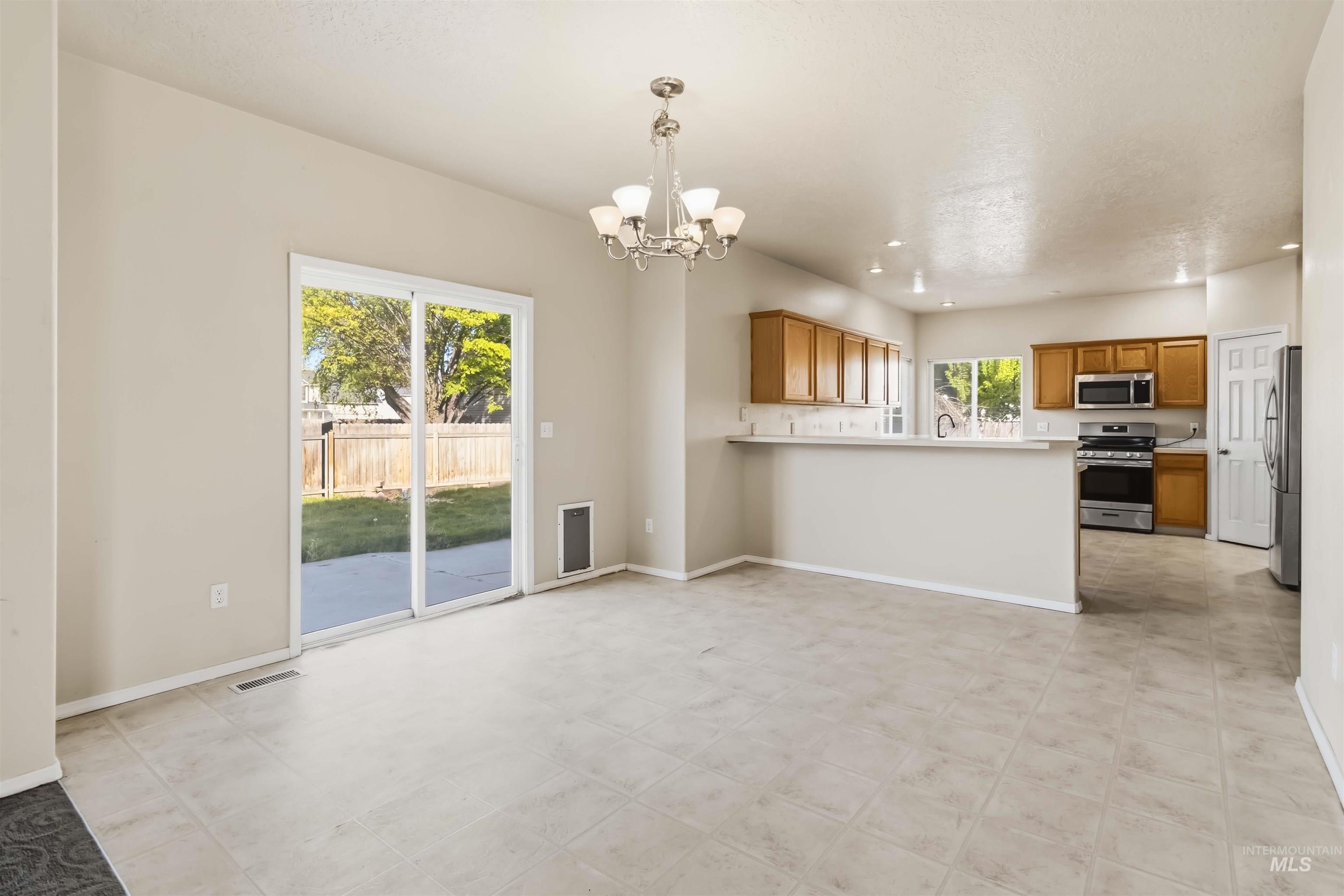 5108 Northrup Way