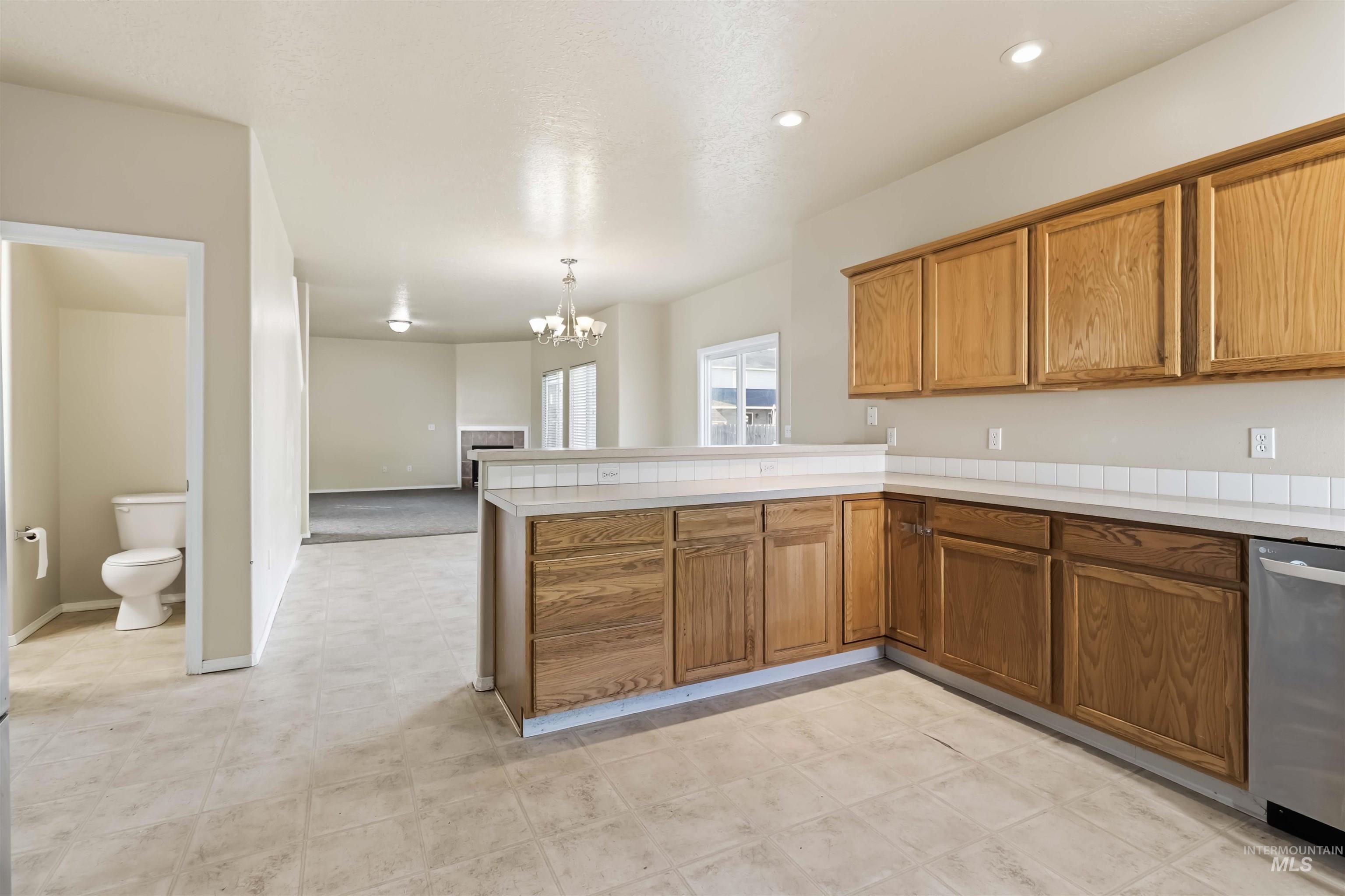 5108 Northrup Way