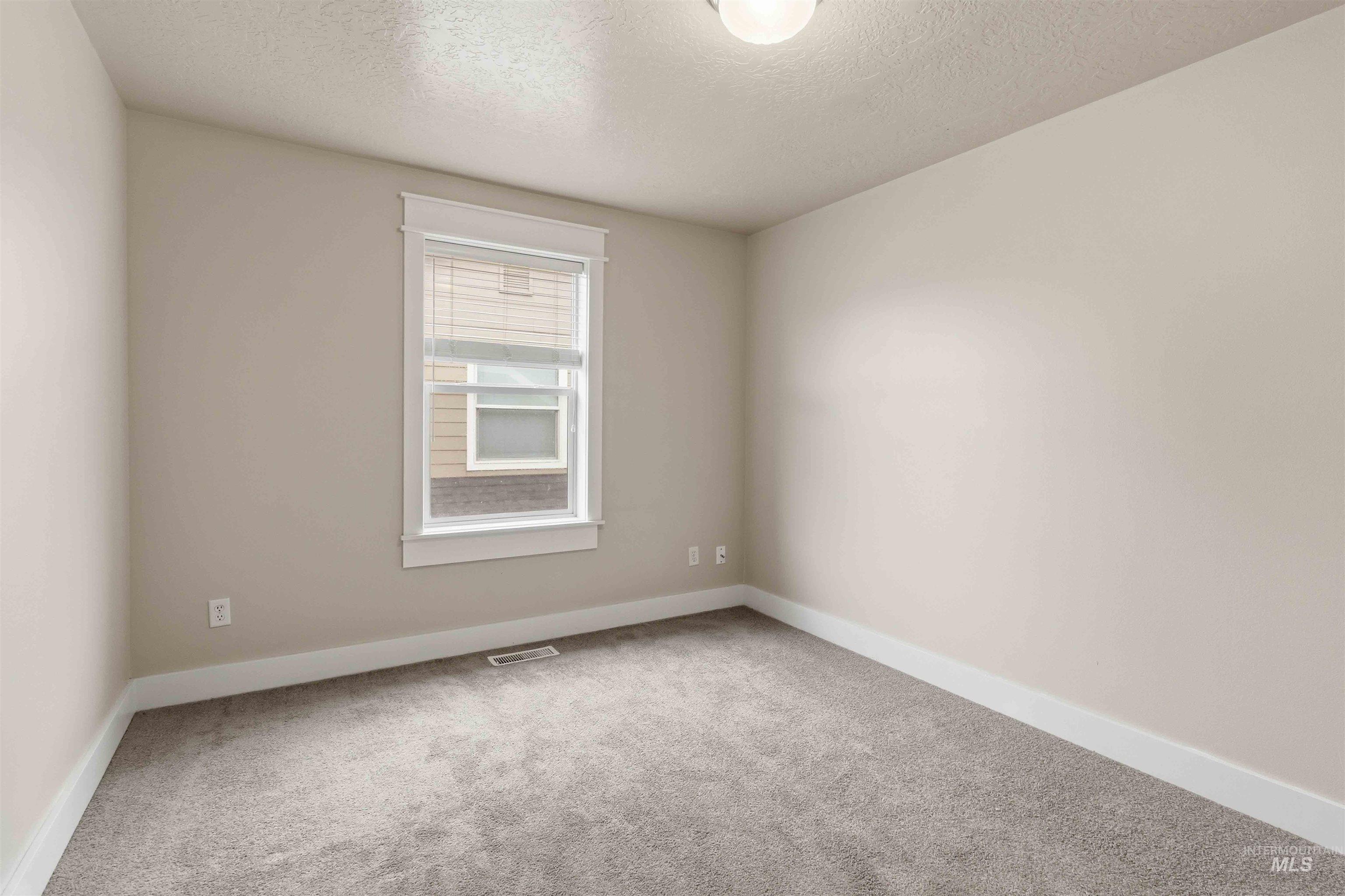 11033 W Hazelwood Dr.