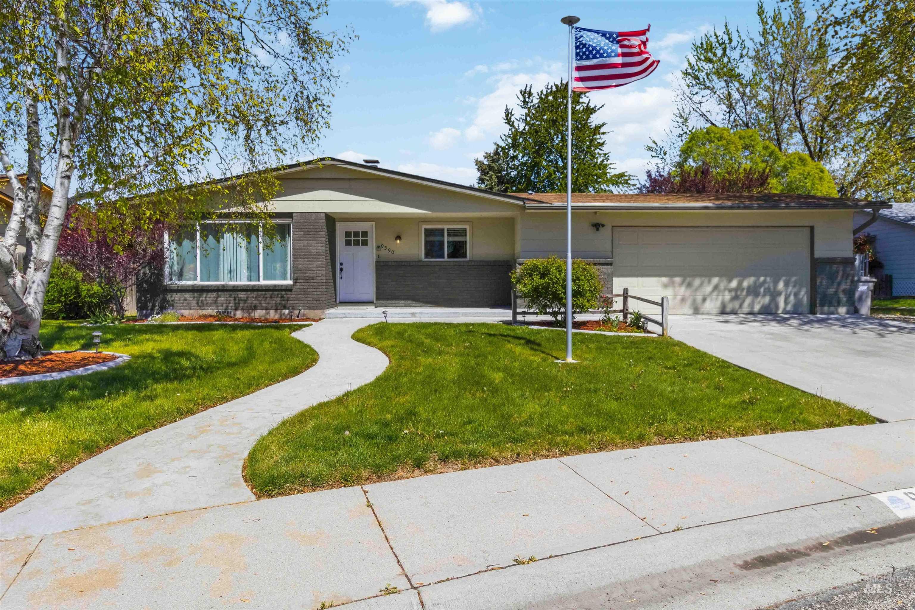 9590 W Creede Steet