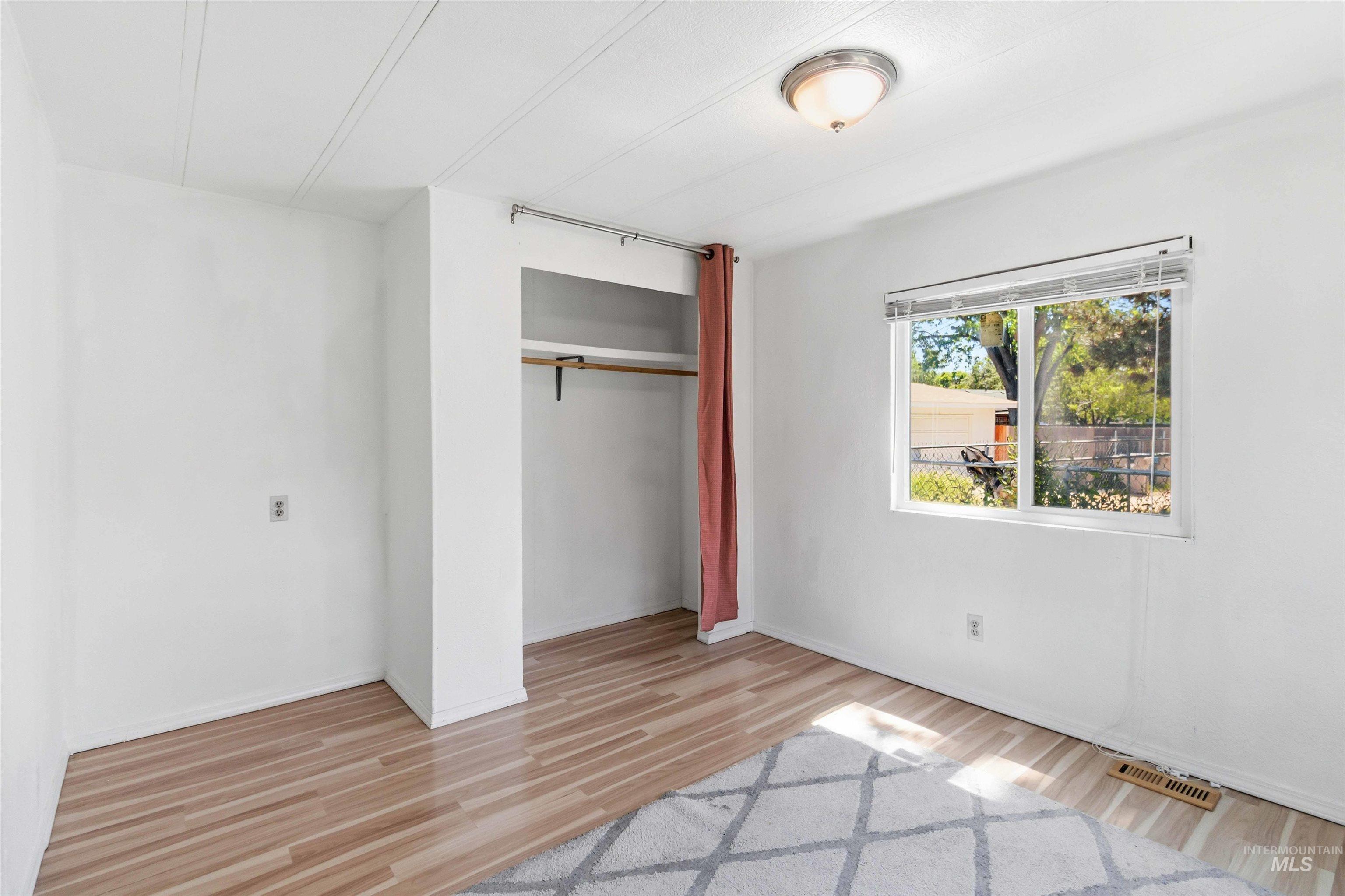2815 W Dorian St Unit: 9