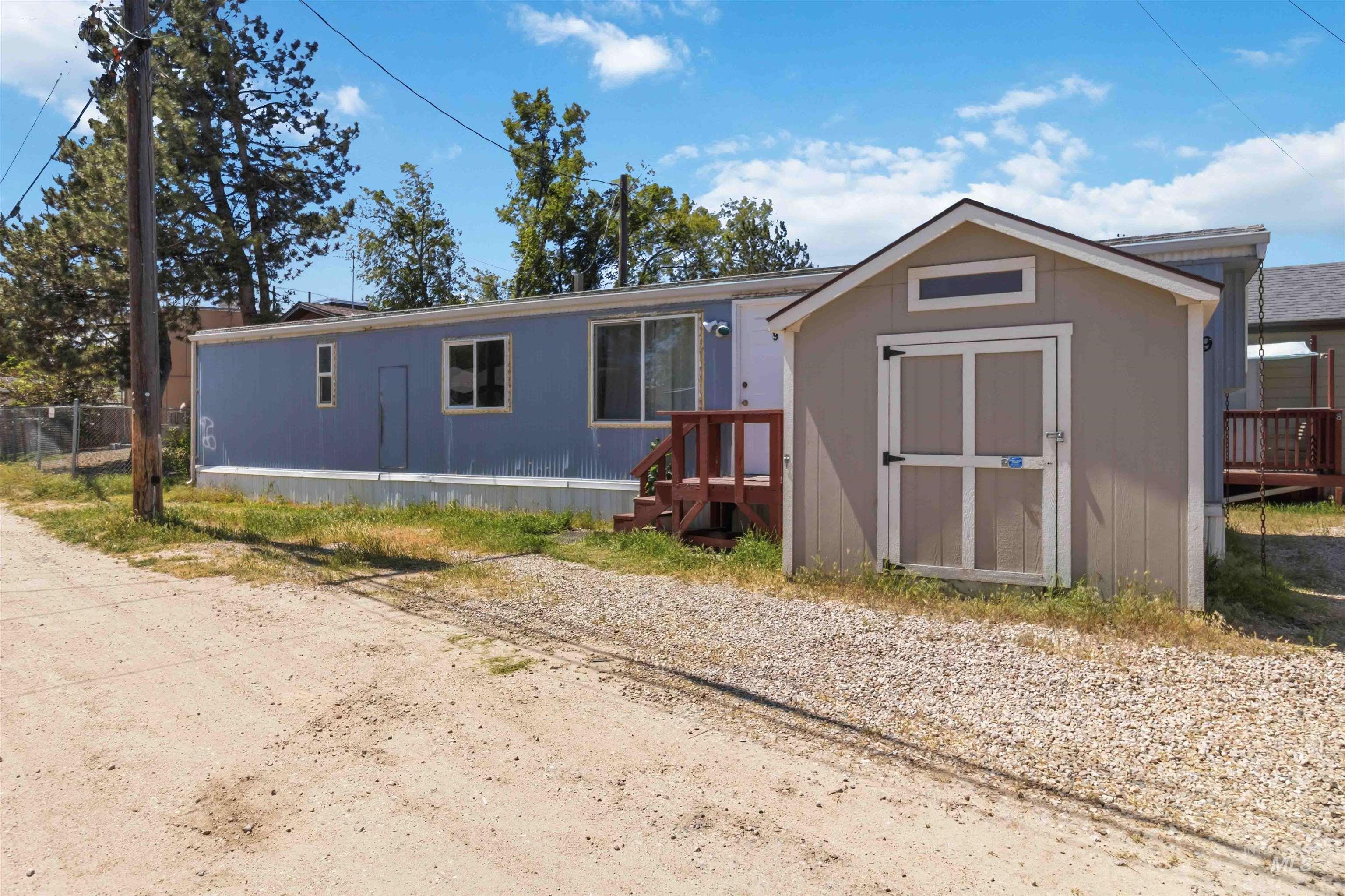 2815 W Dorian St Unit: 9