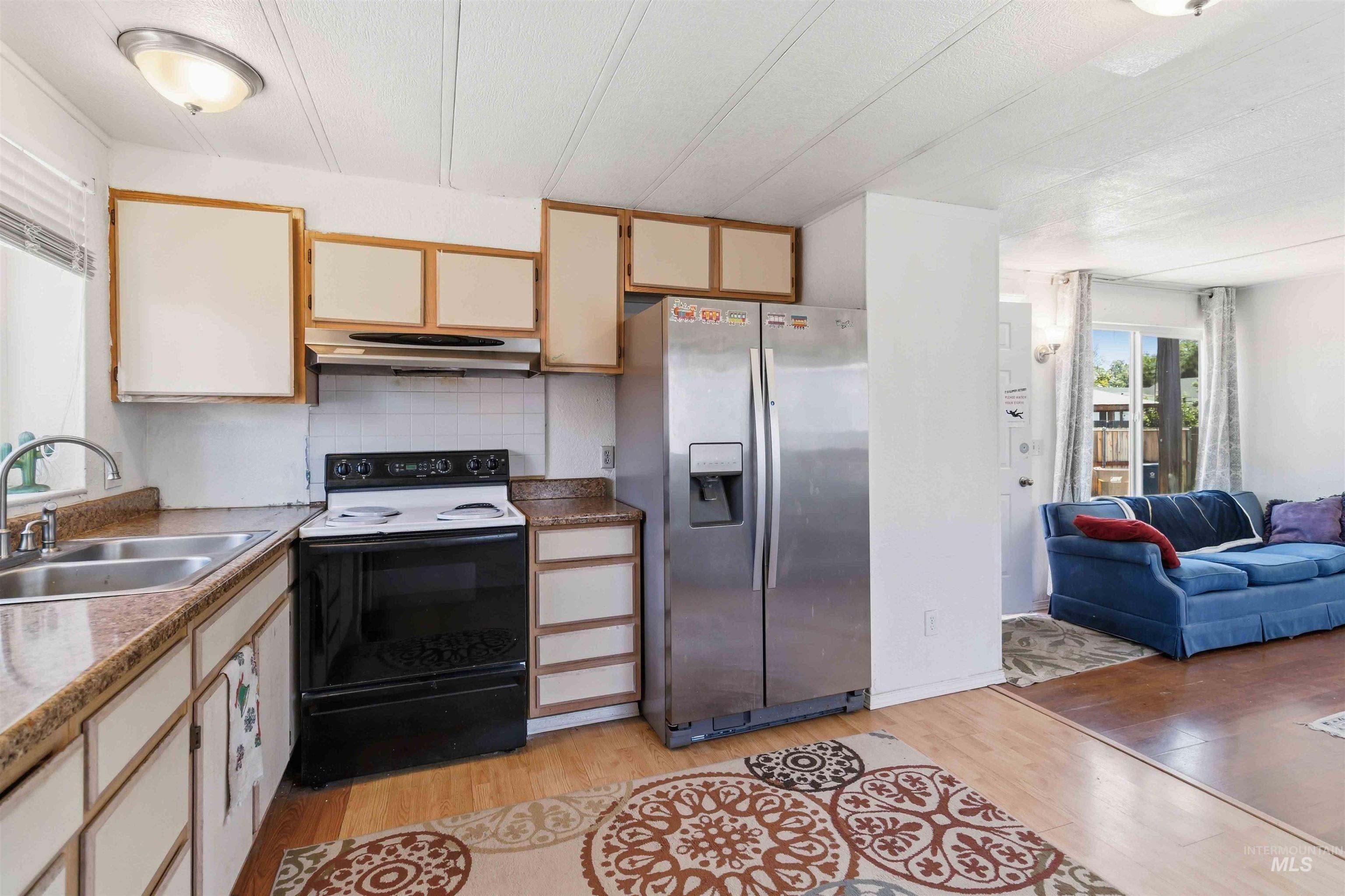 2815 W Dorian St Unit: 9