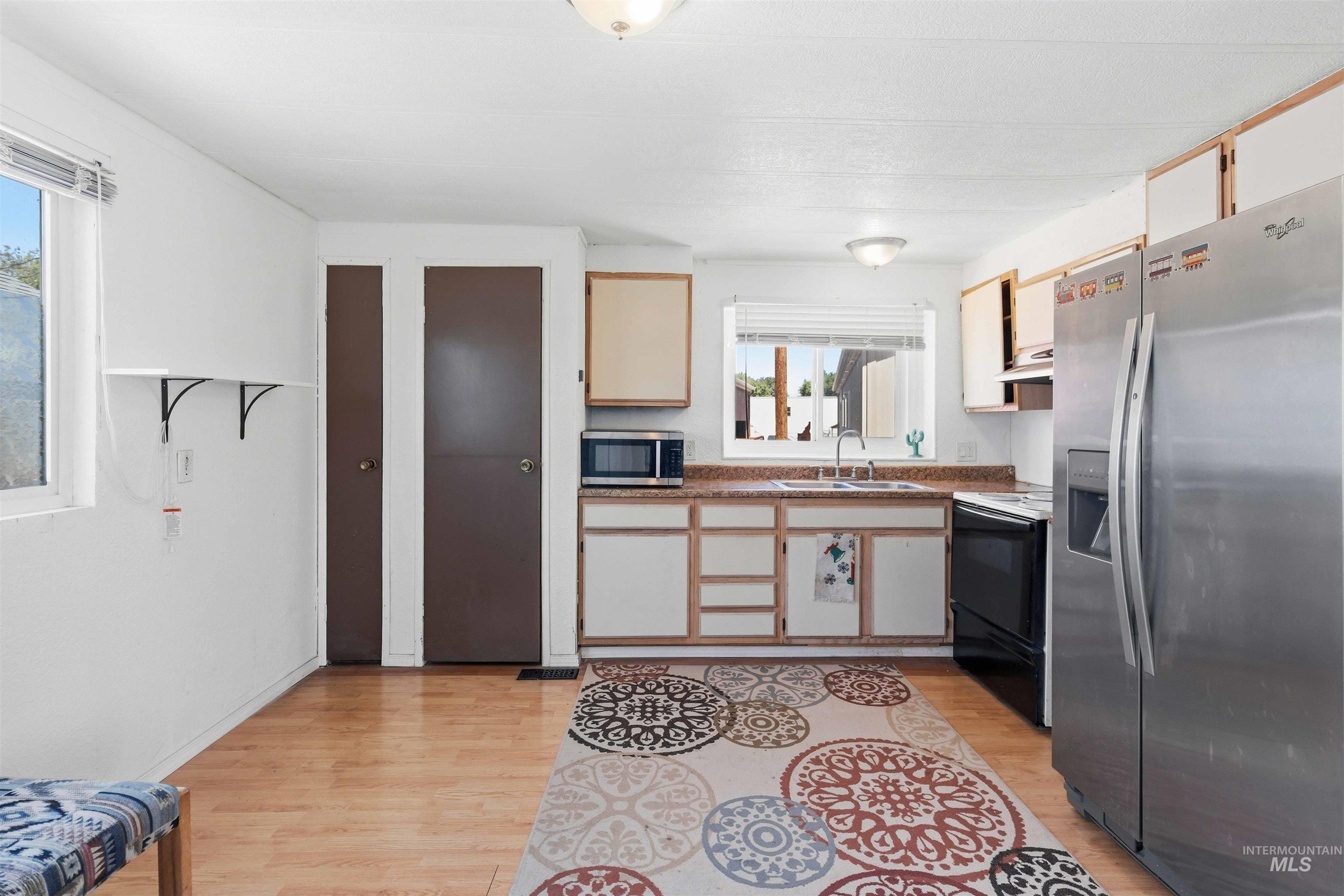 2815 W Dorian St Unit: 9