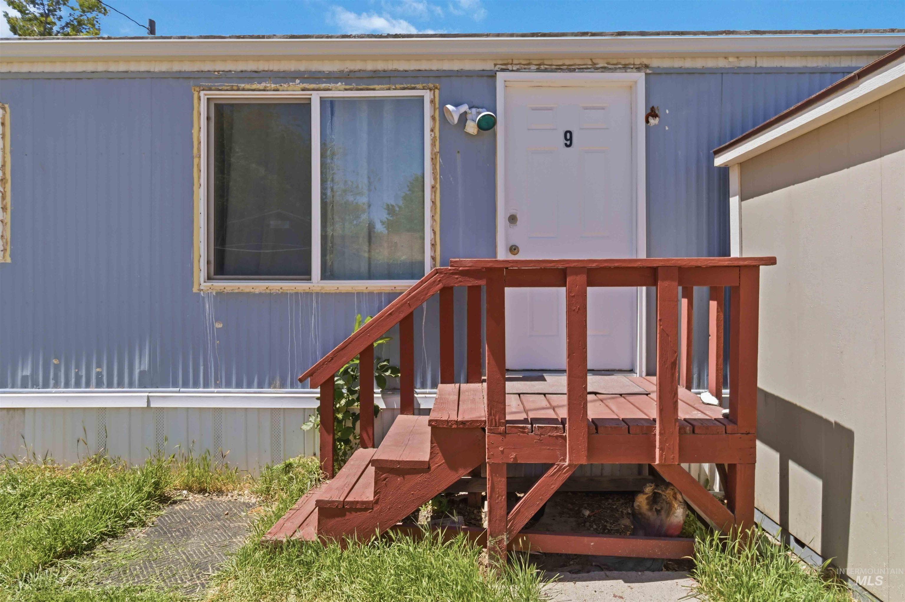 2815 W Dorian St Unit: 9