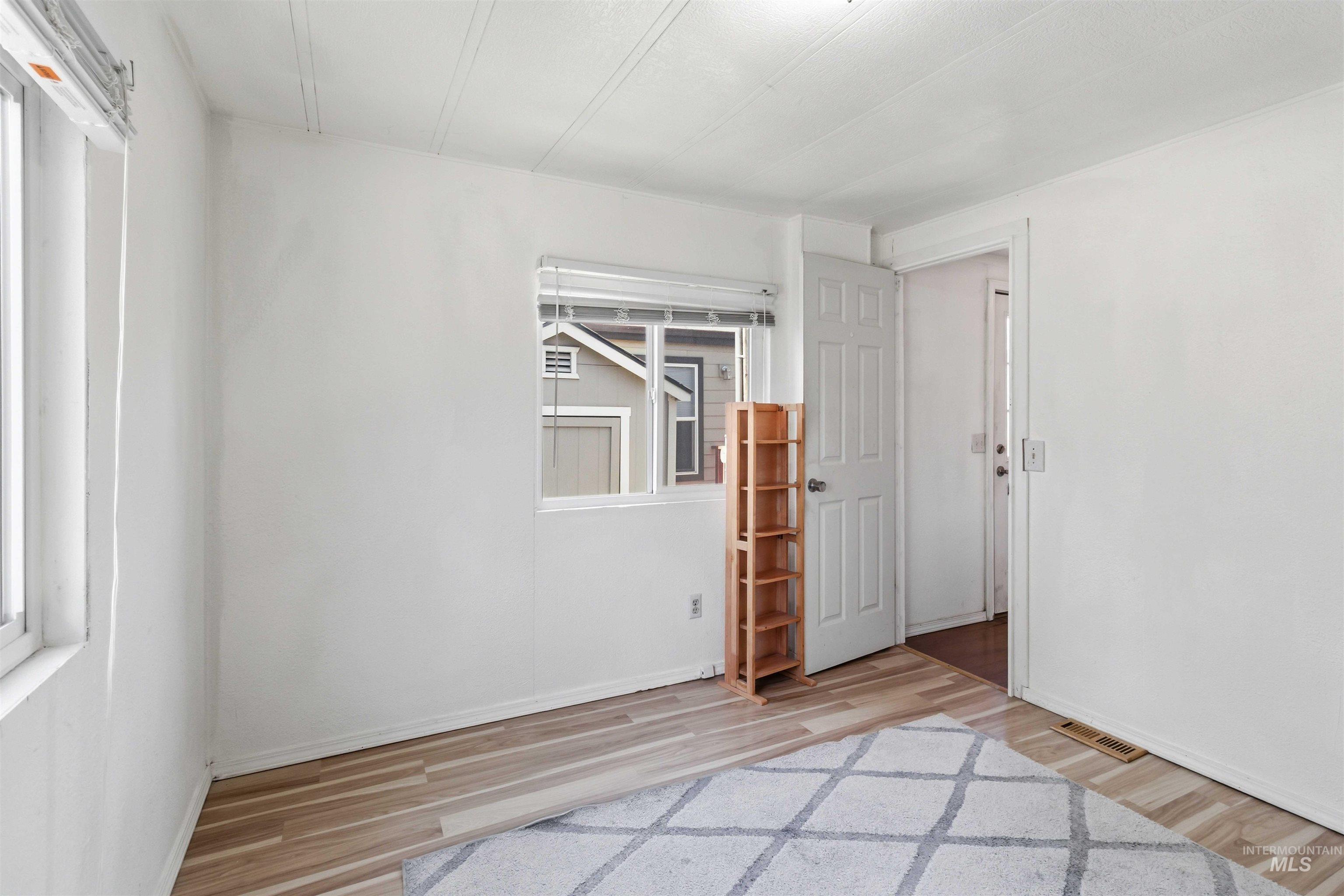 2815 W Dorian St Unit: 9