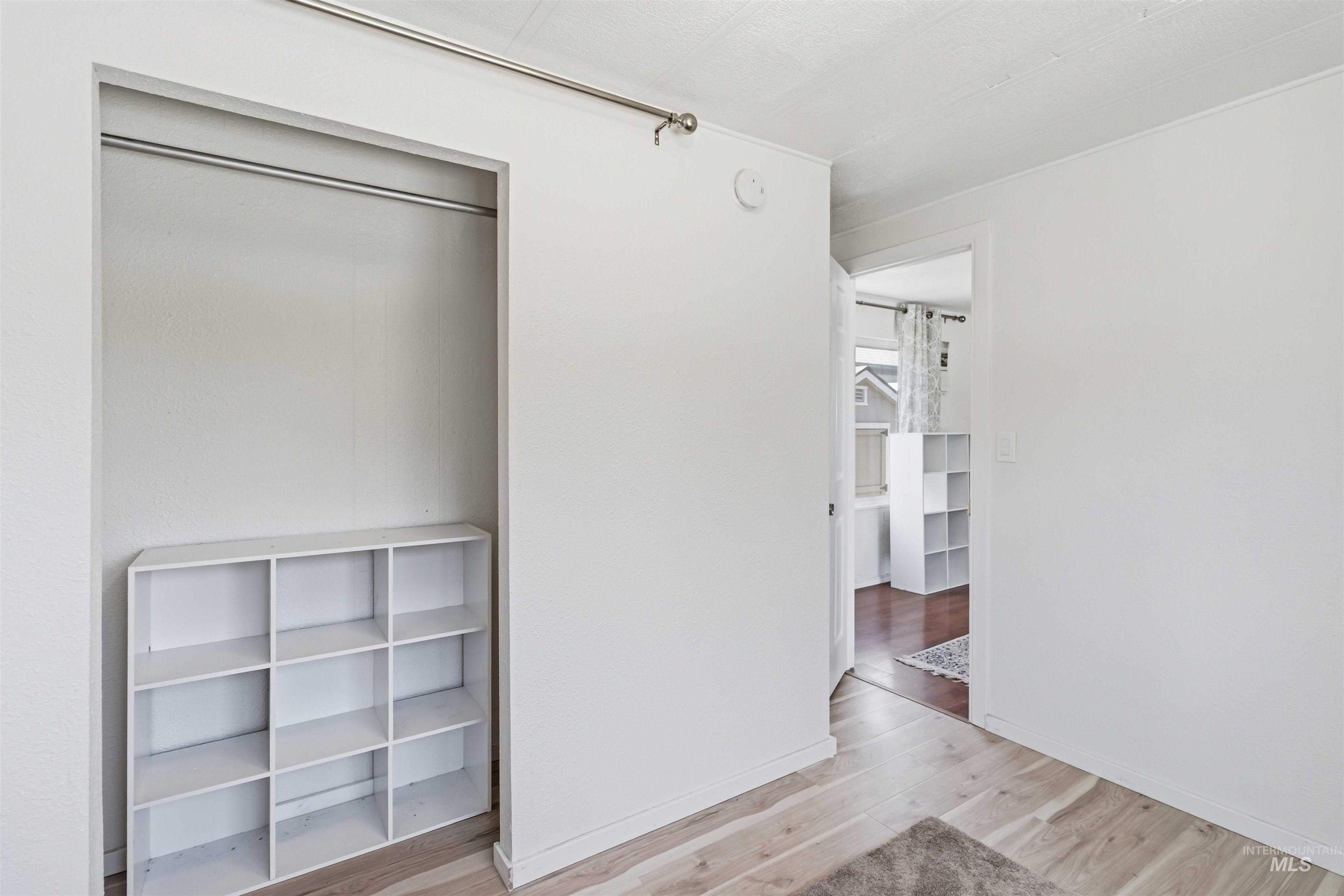 2815 W Dorian St Unit: 9