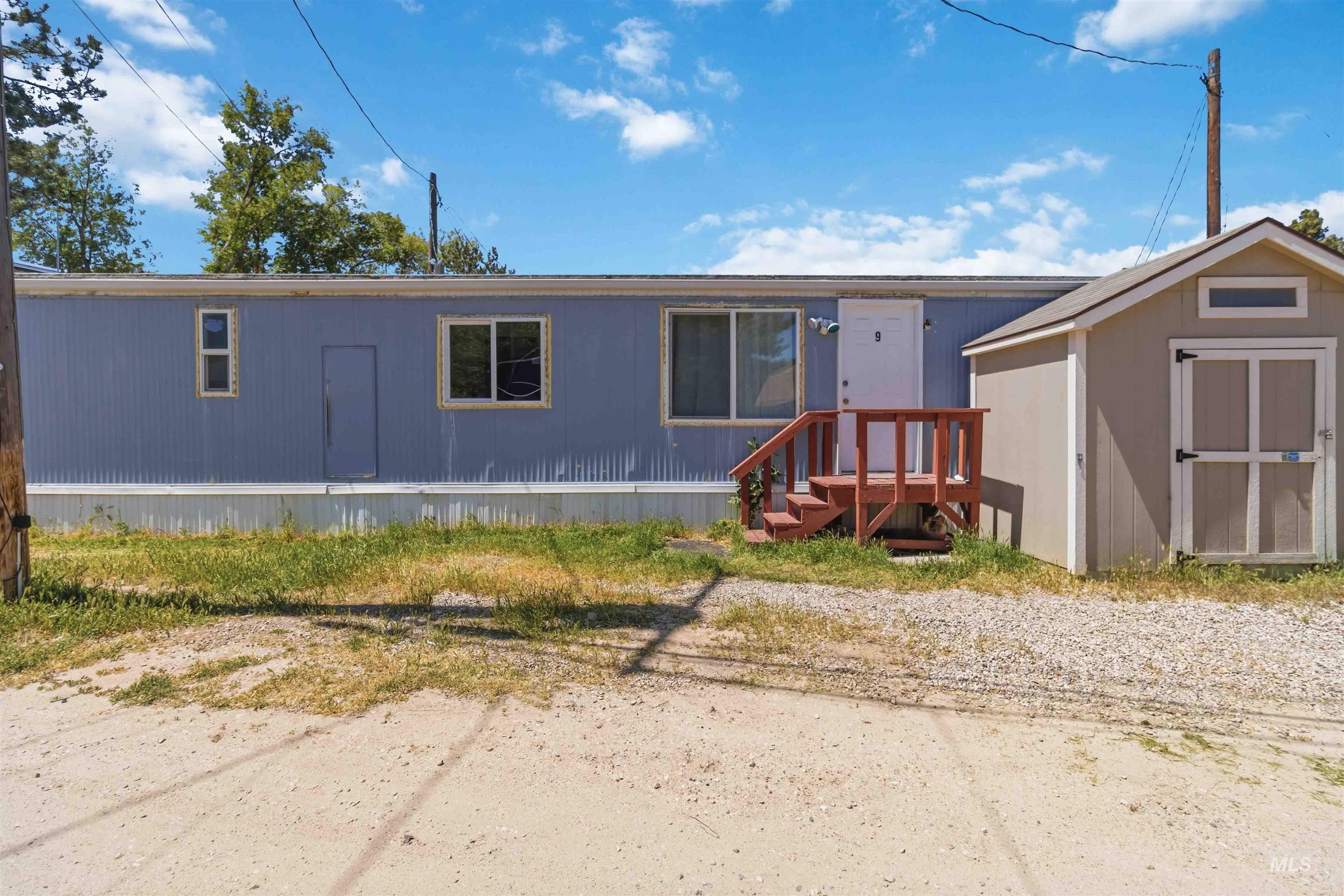 2815 W Dorian St Unit: 9