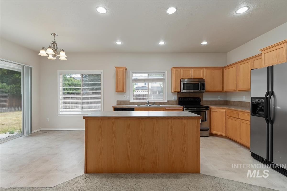 2080 W Sage Springs Ct