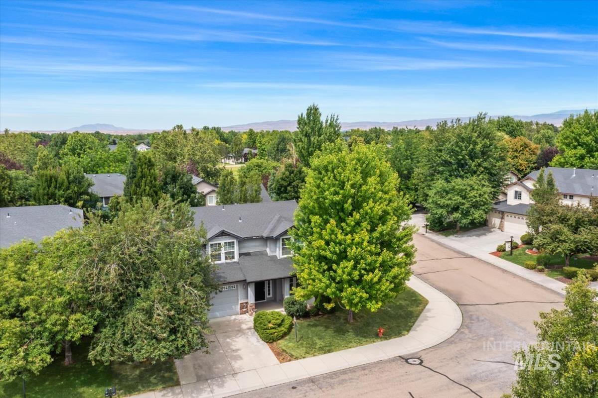 2080 W Sage Springs Ct