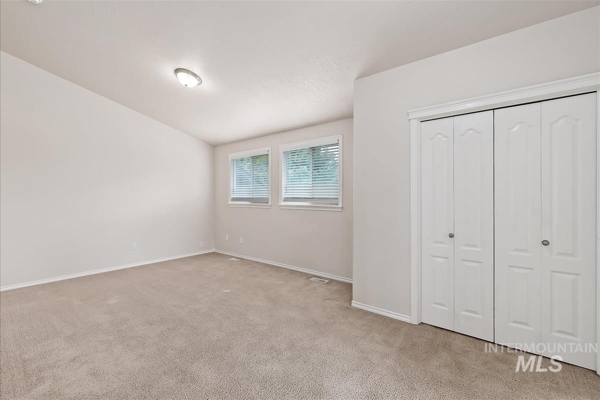 2080 W Sage Springs Ct