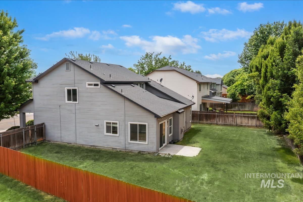 2080 W Sage Springs Ct