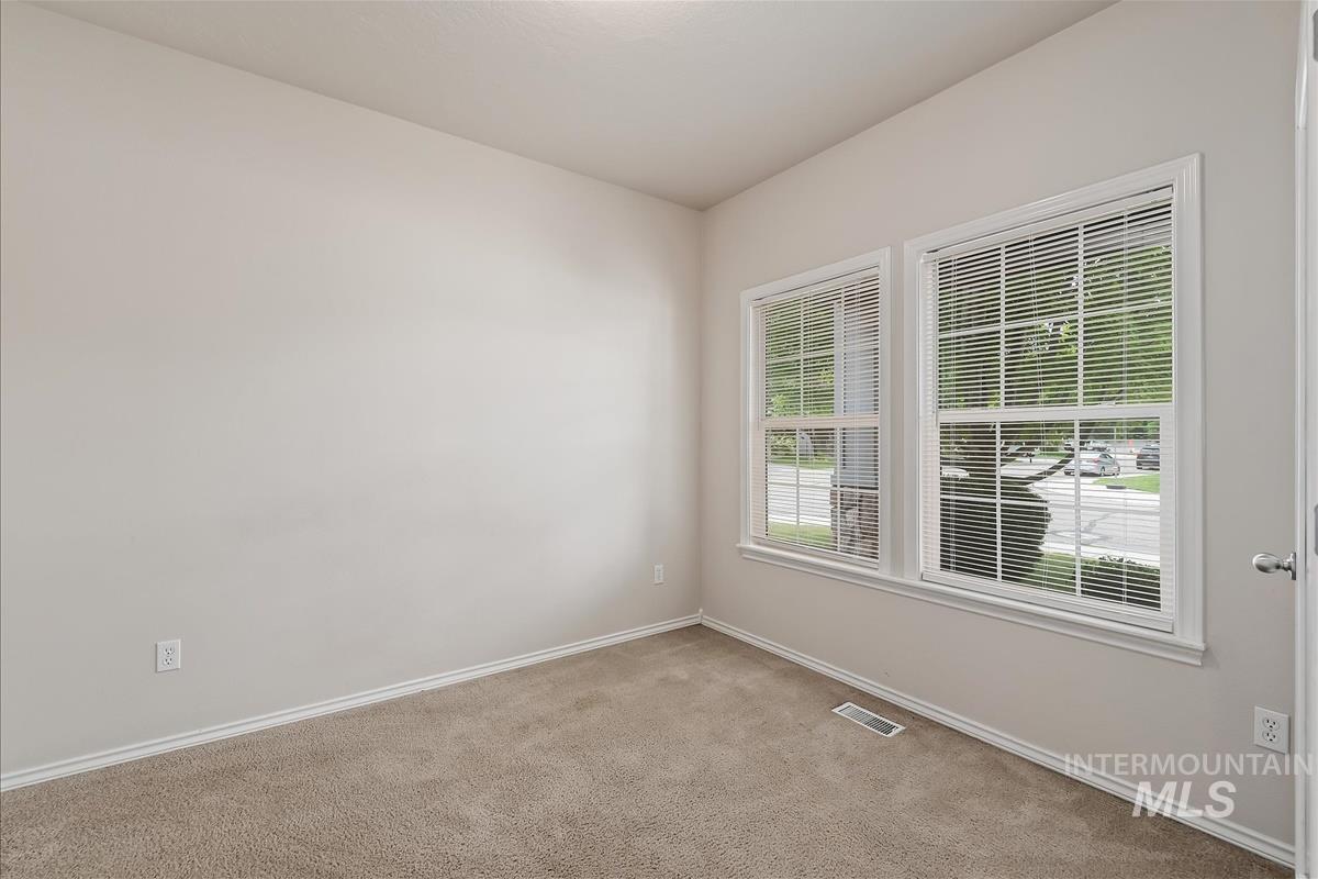 2080 W Sage Springs Ct