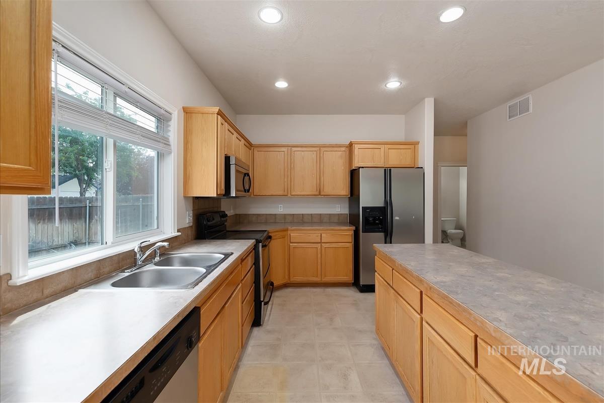 2080 W Sage Springs Ct