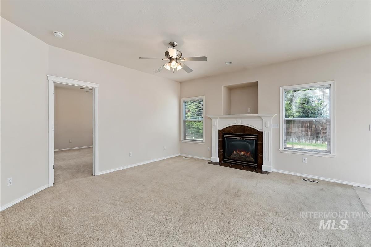 2080 W Sage Springs Ct