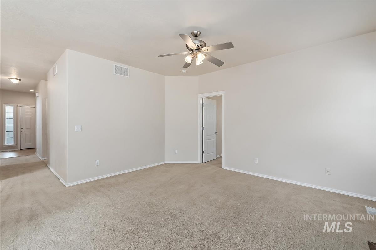 2080 W Sage Springs Ct