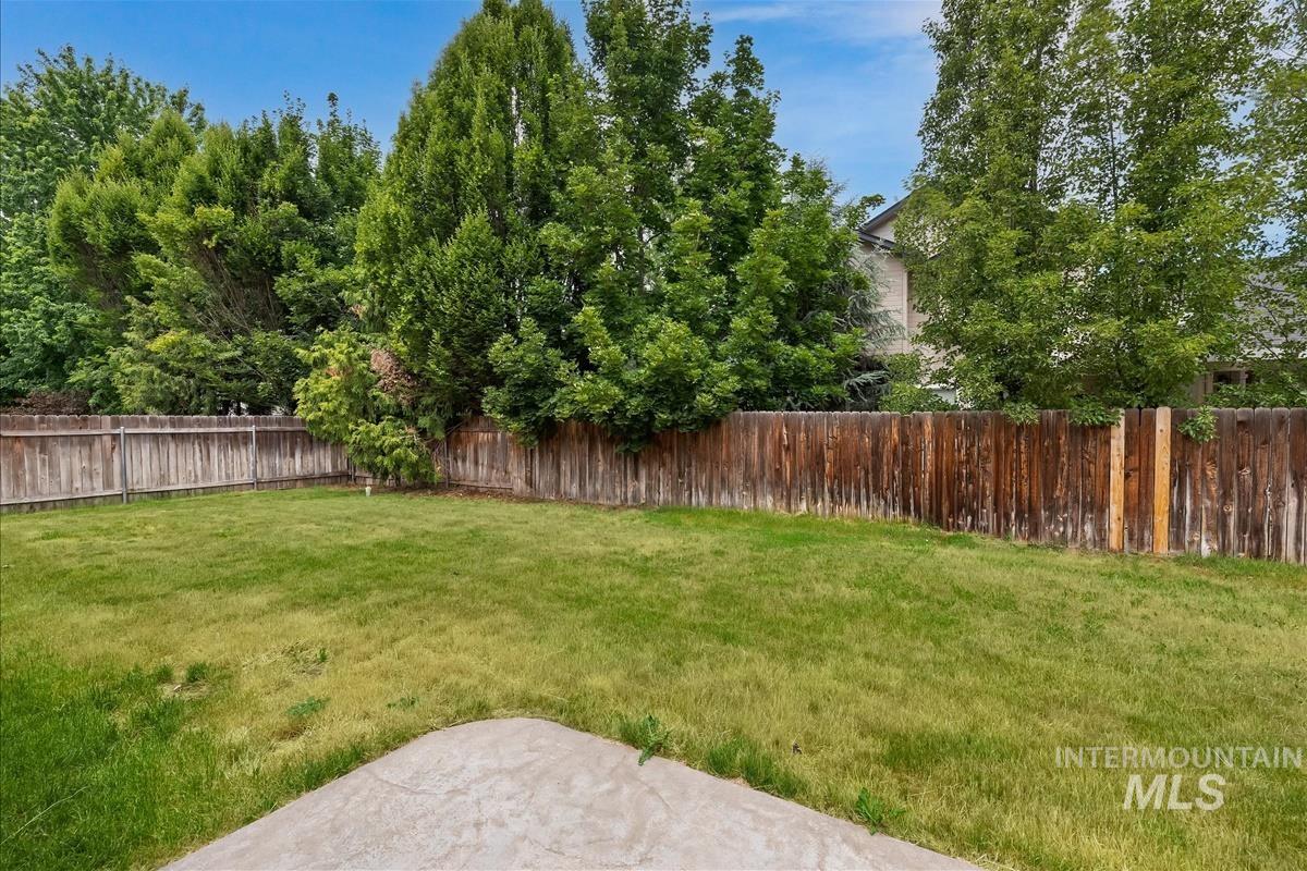 2080 W Sage Springs Ct