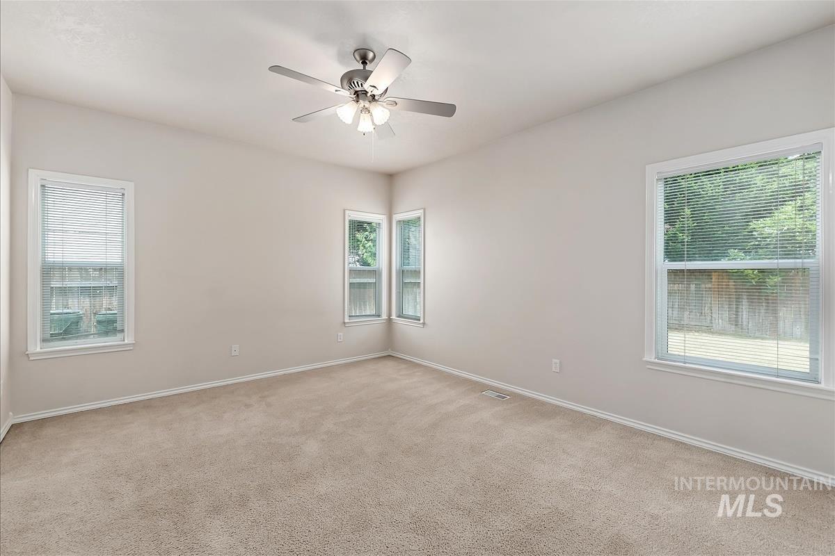 2080 W Sage Springs Ct