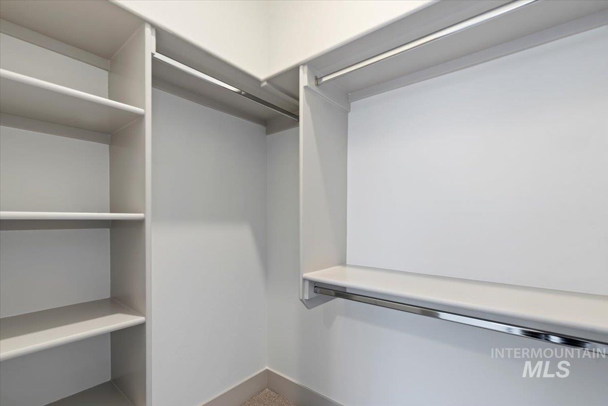 7878 W Flathead Lake St Unit: Rainier- 8'shop