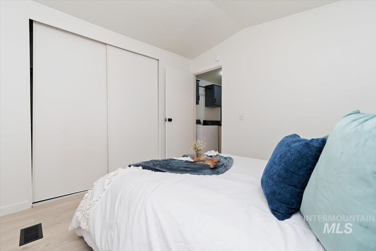 790 N Riviera Drive Unit: 7