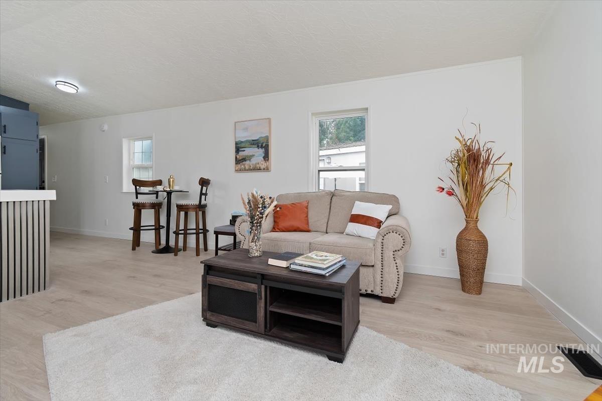 790 N Riviera Drive Unit: 7