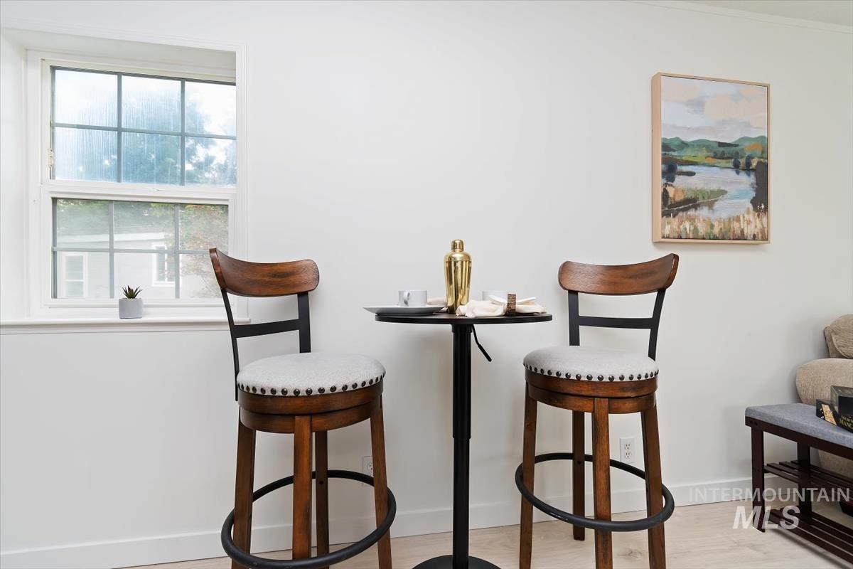 790 N Riviera Drive Unit: 7