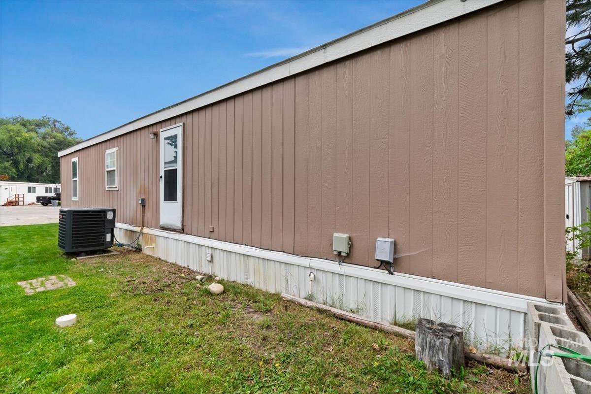 790 N Riviera Drive Unit: 7