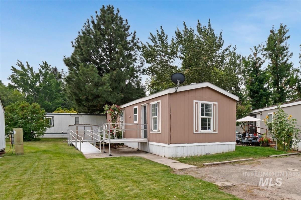790 N Riviera Drive Unit: 7