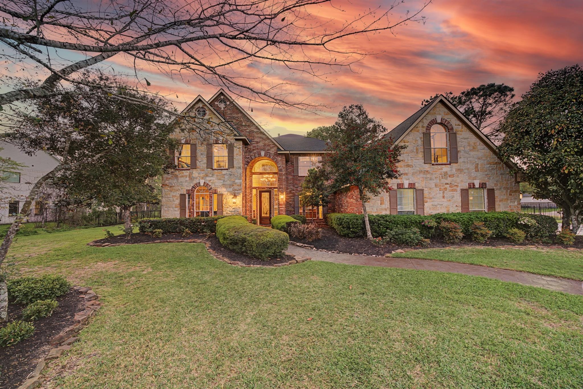 27223 Blue Cedar Lane