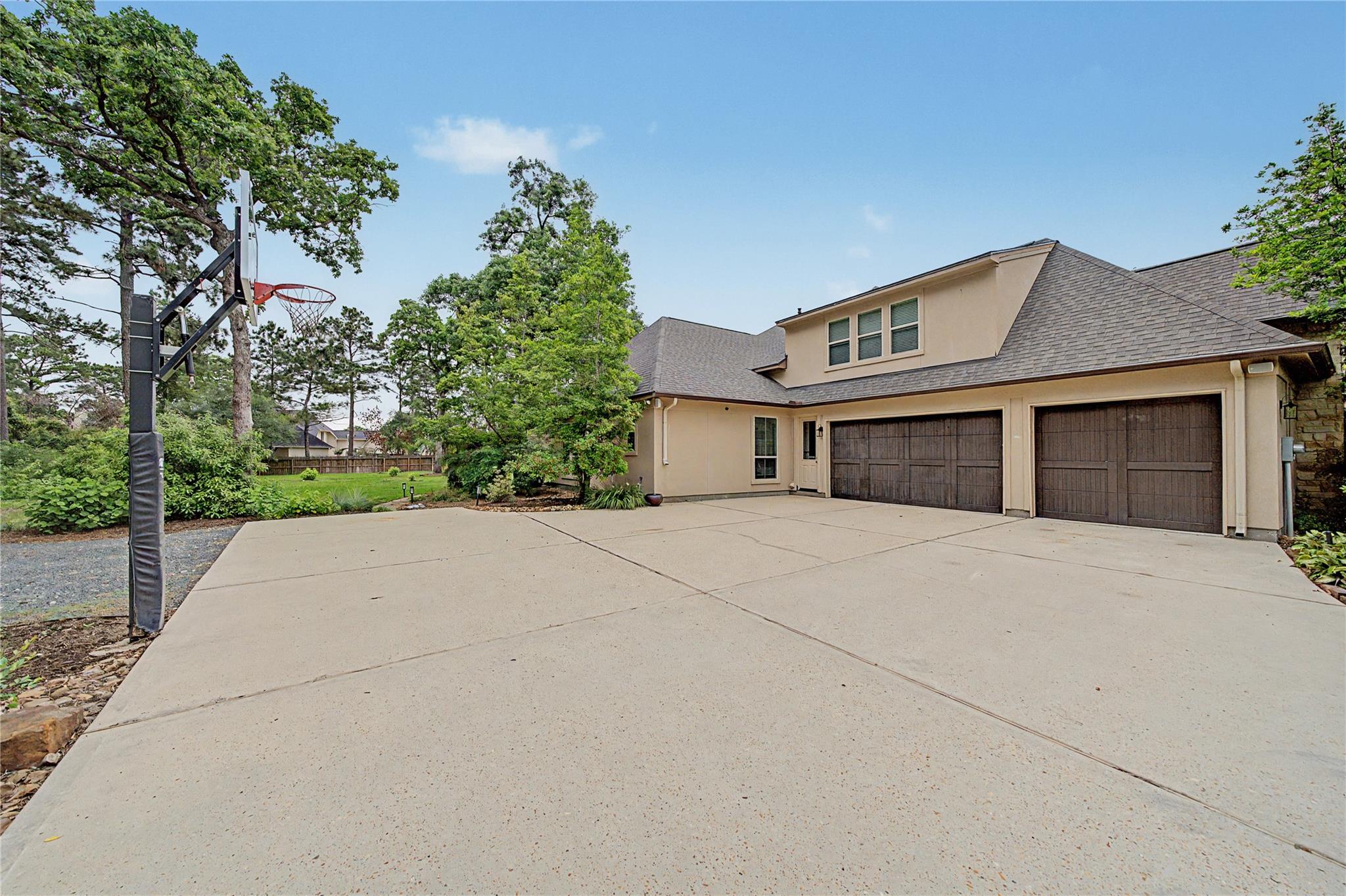 4423 Silver Jade Drive